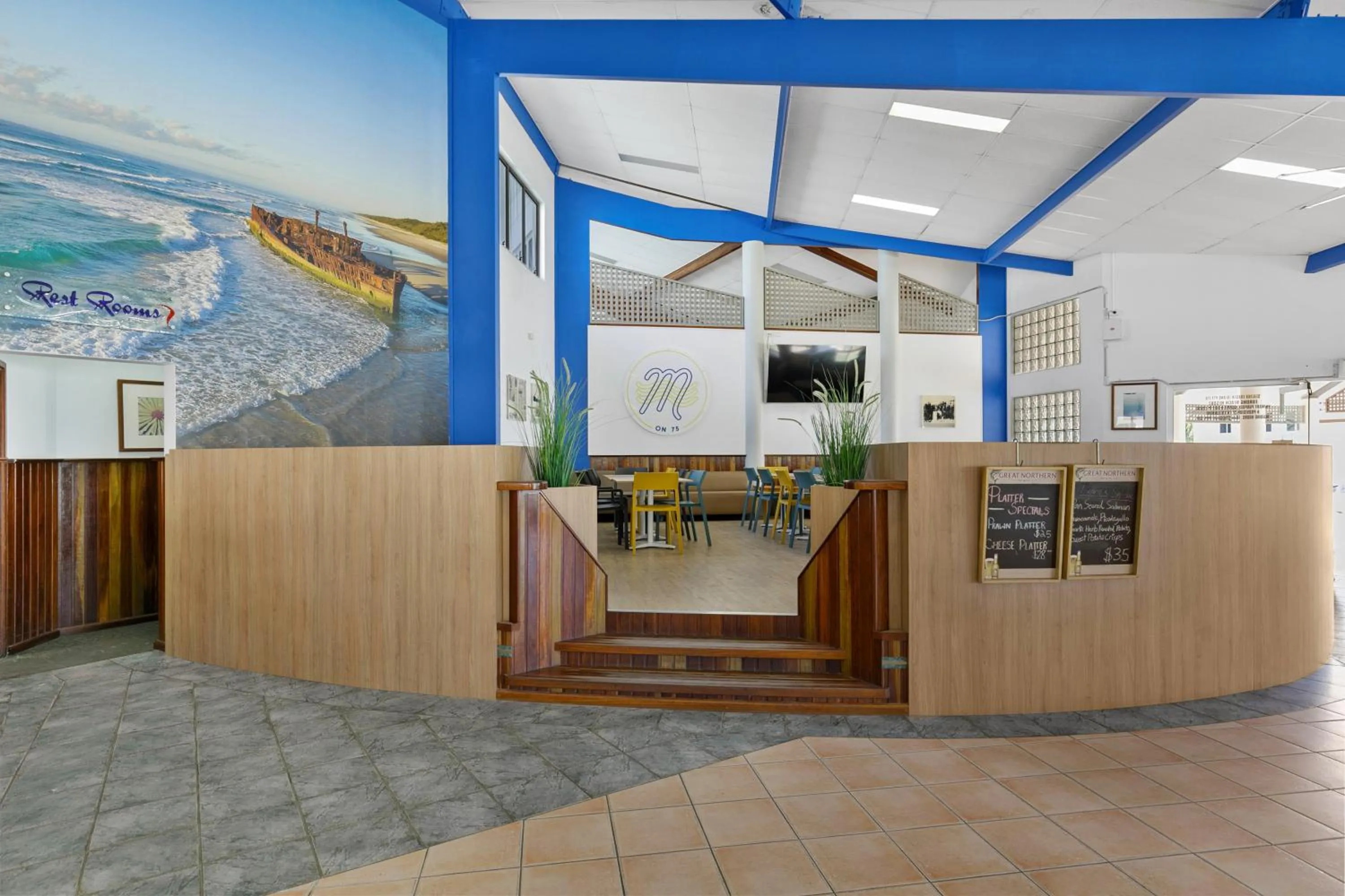 Restaurant/places to eat in K'gari Beach Resort