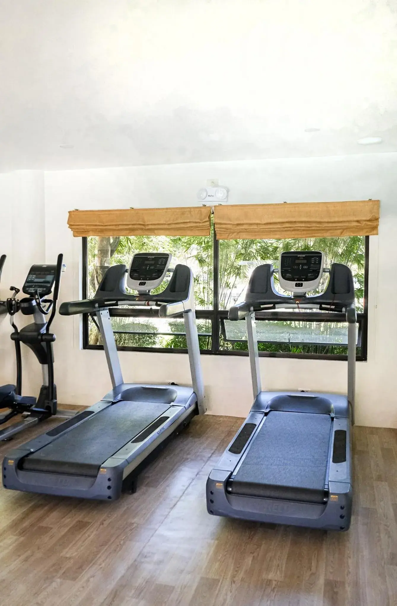 Fitness centre/facilities in Bluewater Maribago Beach Resort Fitness centre/facilities in Bluewater Maribago Beach Resort