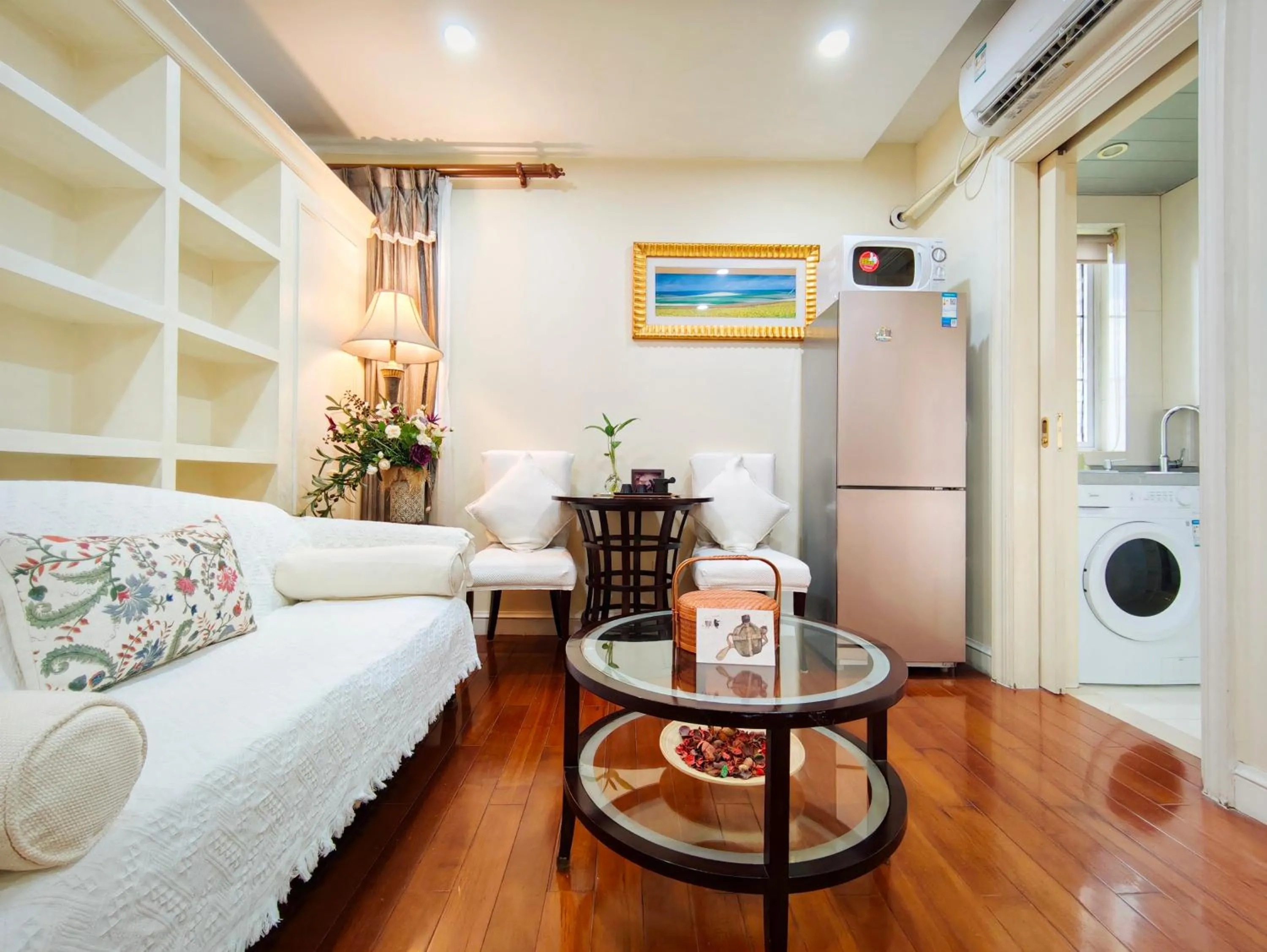 Bed in Ladoll Service Apartments