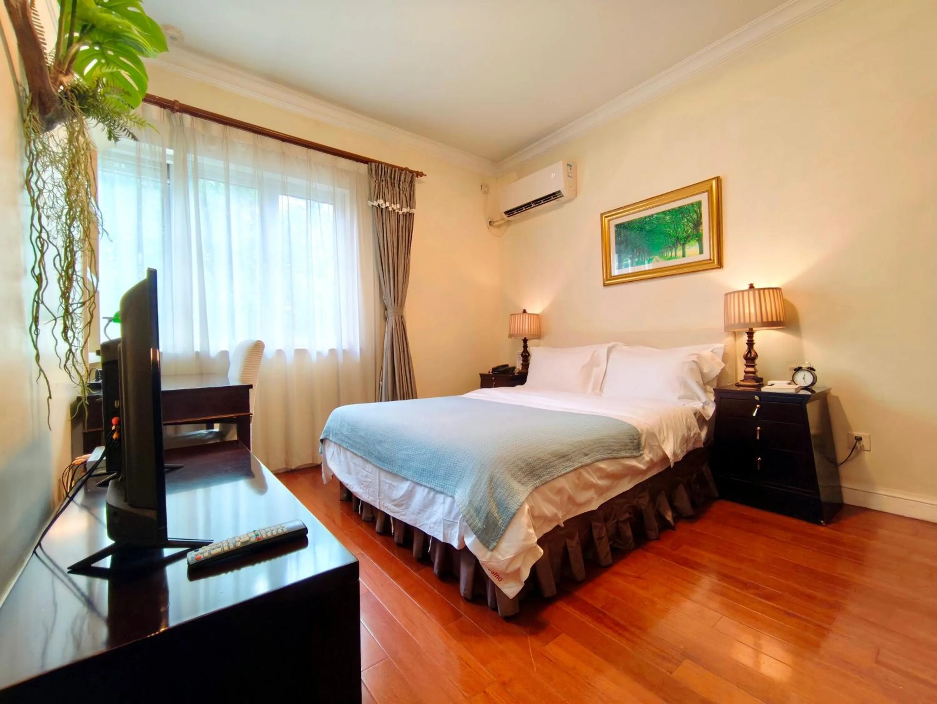 Bed in Ladoll Service Apartments