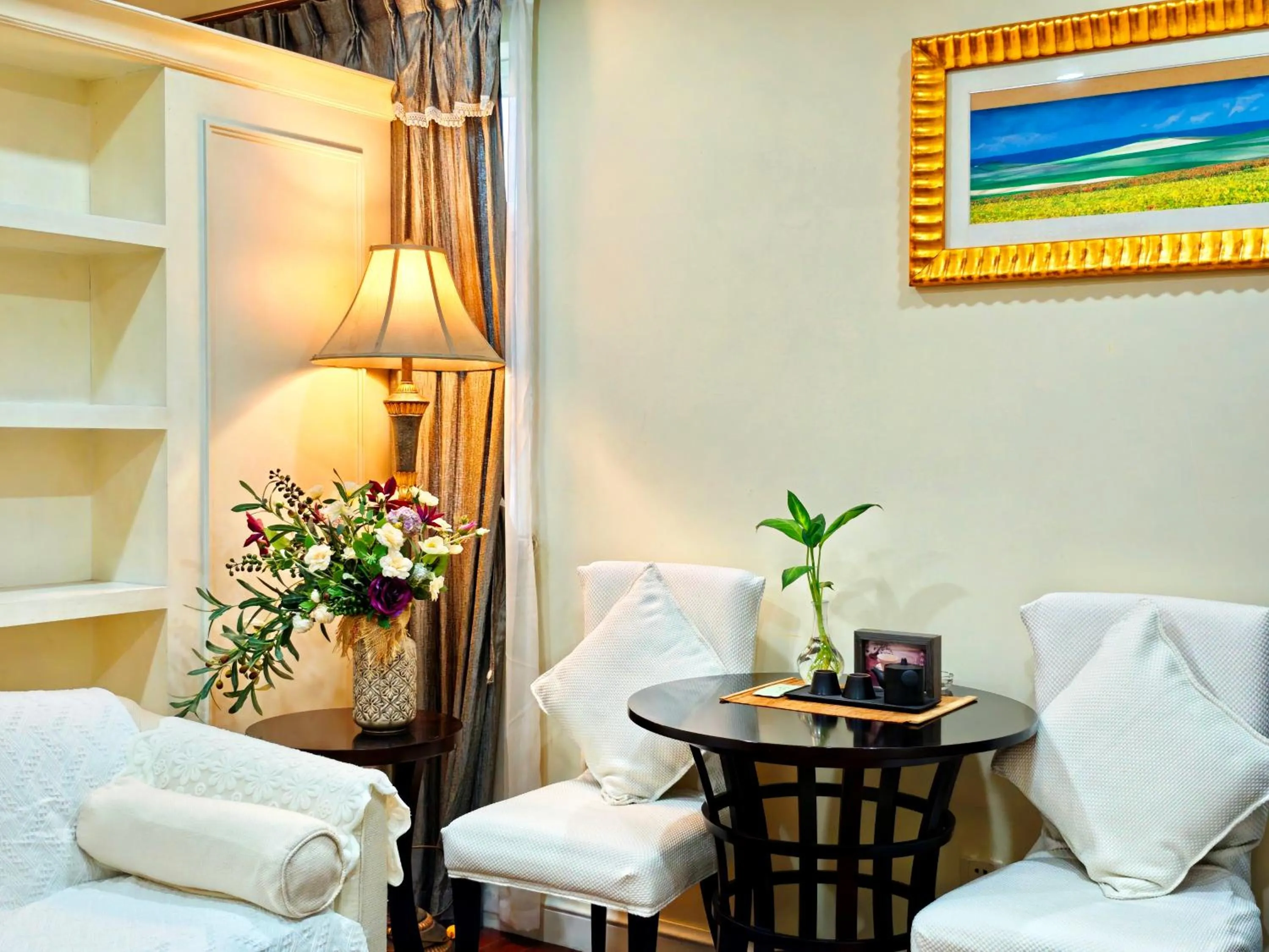 Ladoll Service Apartments