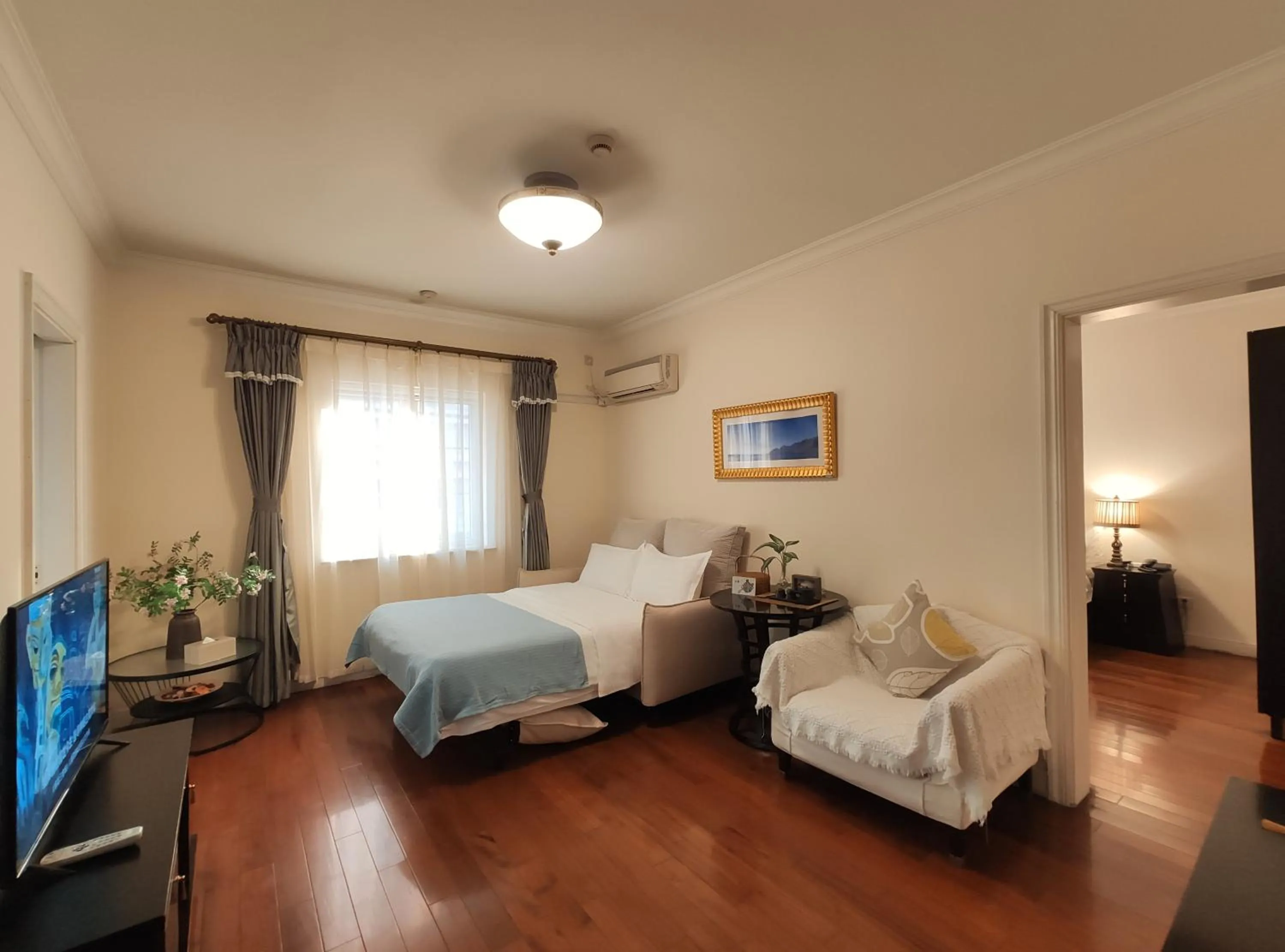 Bed in Ladoll Service Apartments