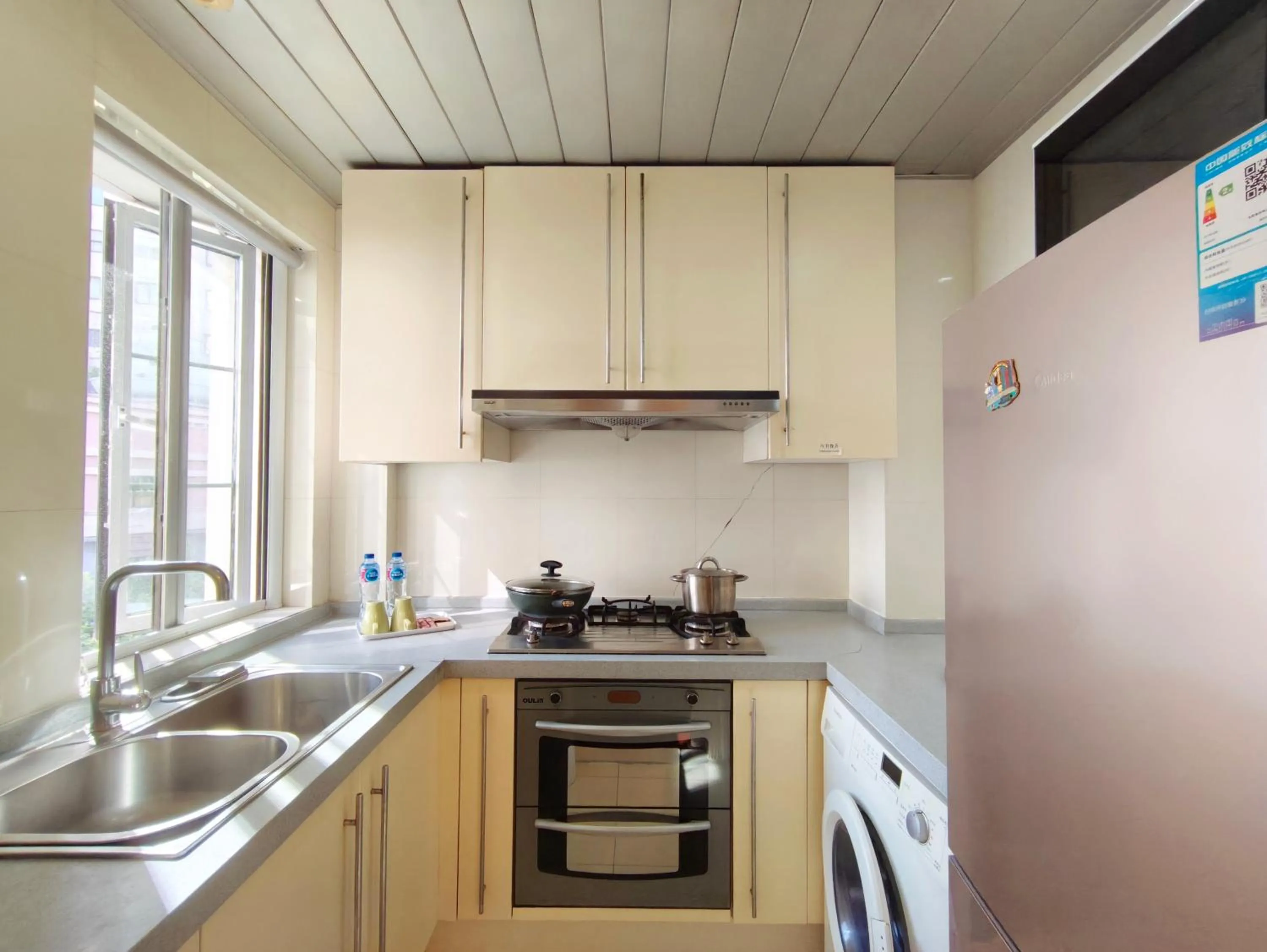 Ladoll Service Apartments