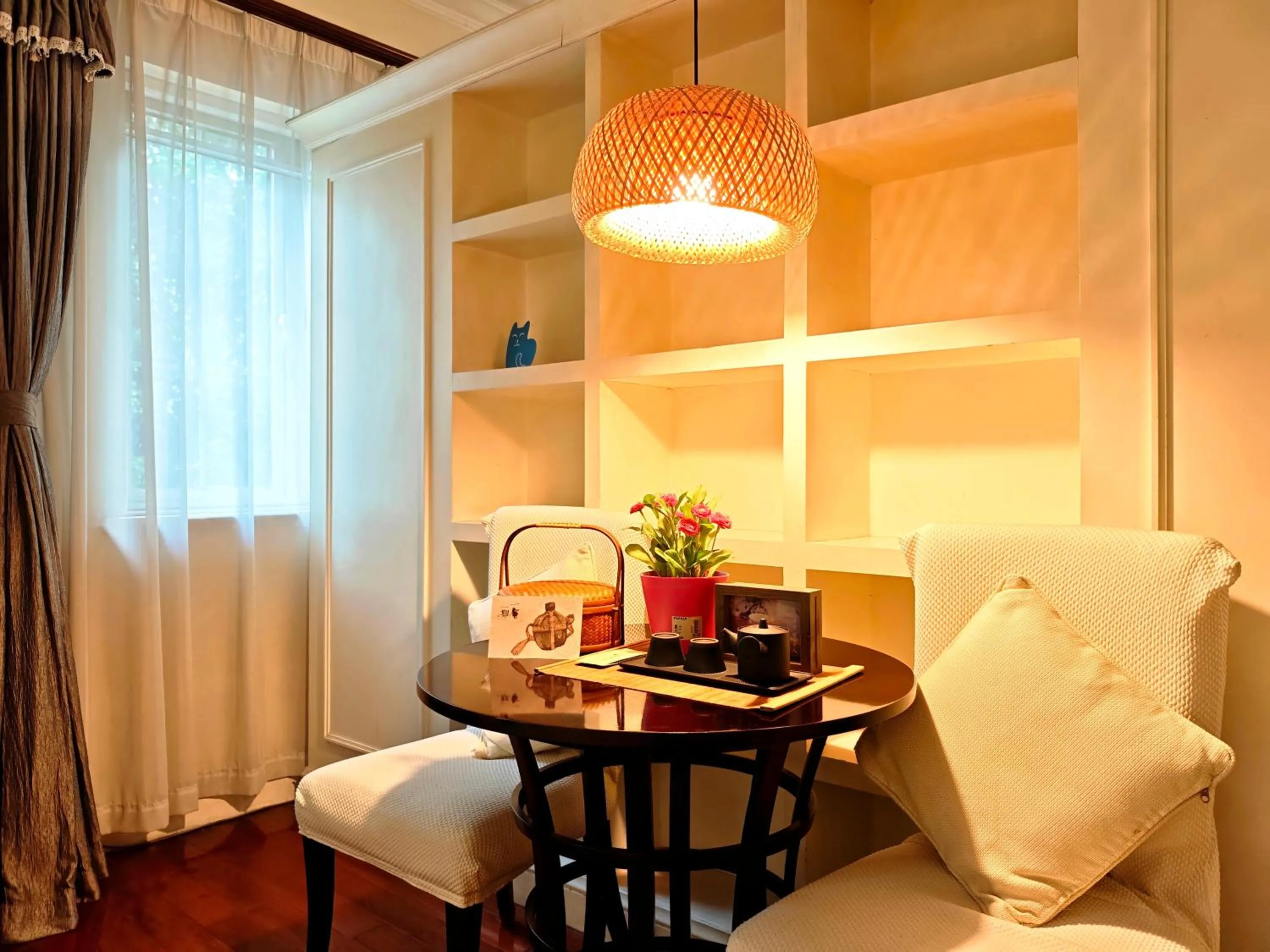 Ladoll Service Apartments