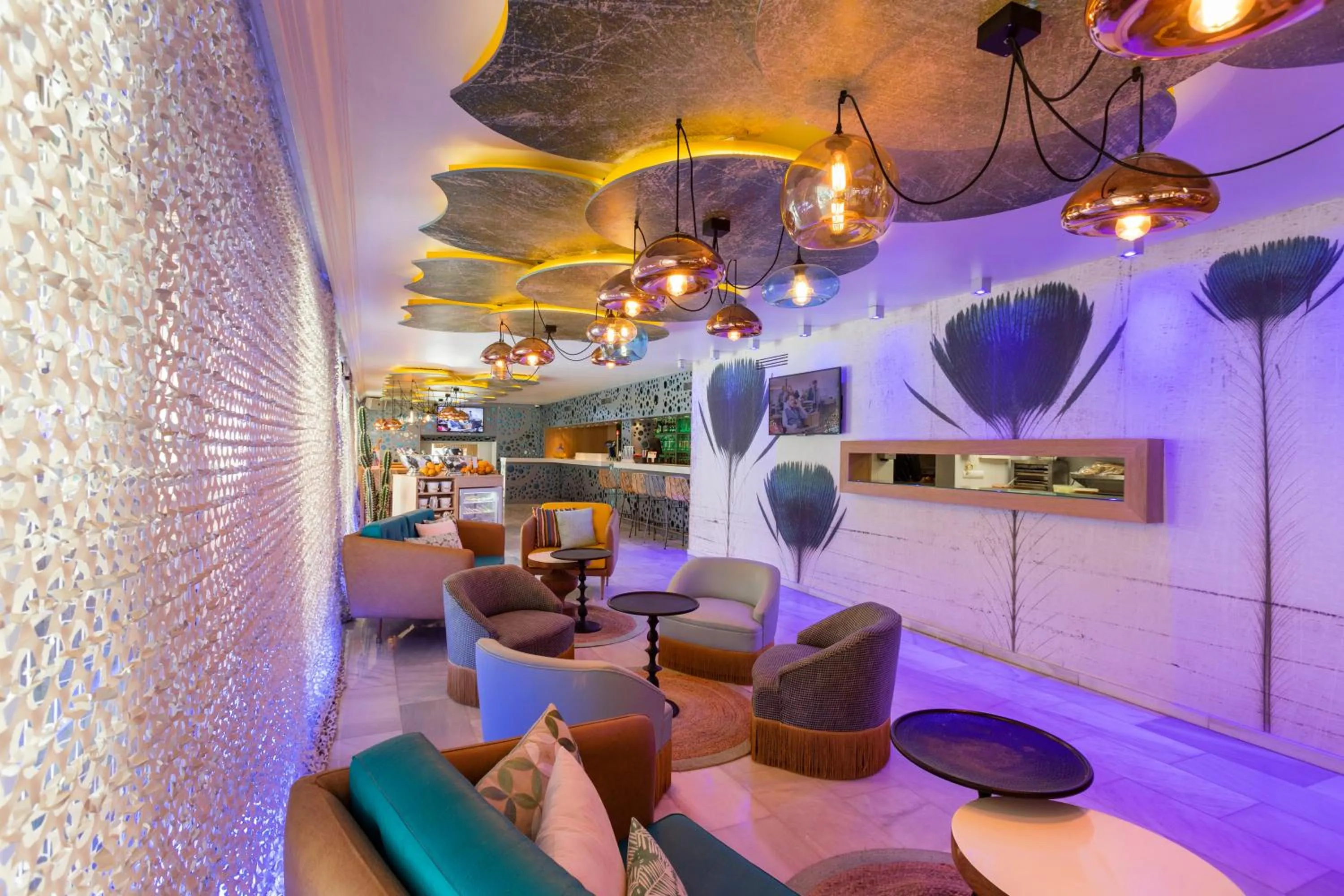 Lounge or bar in Sotavento Club Apartments - Adults Only