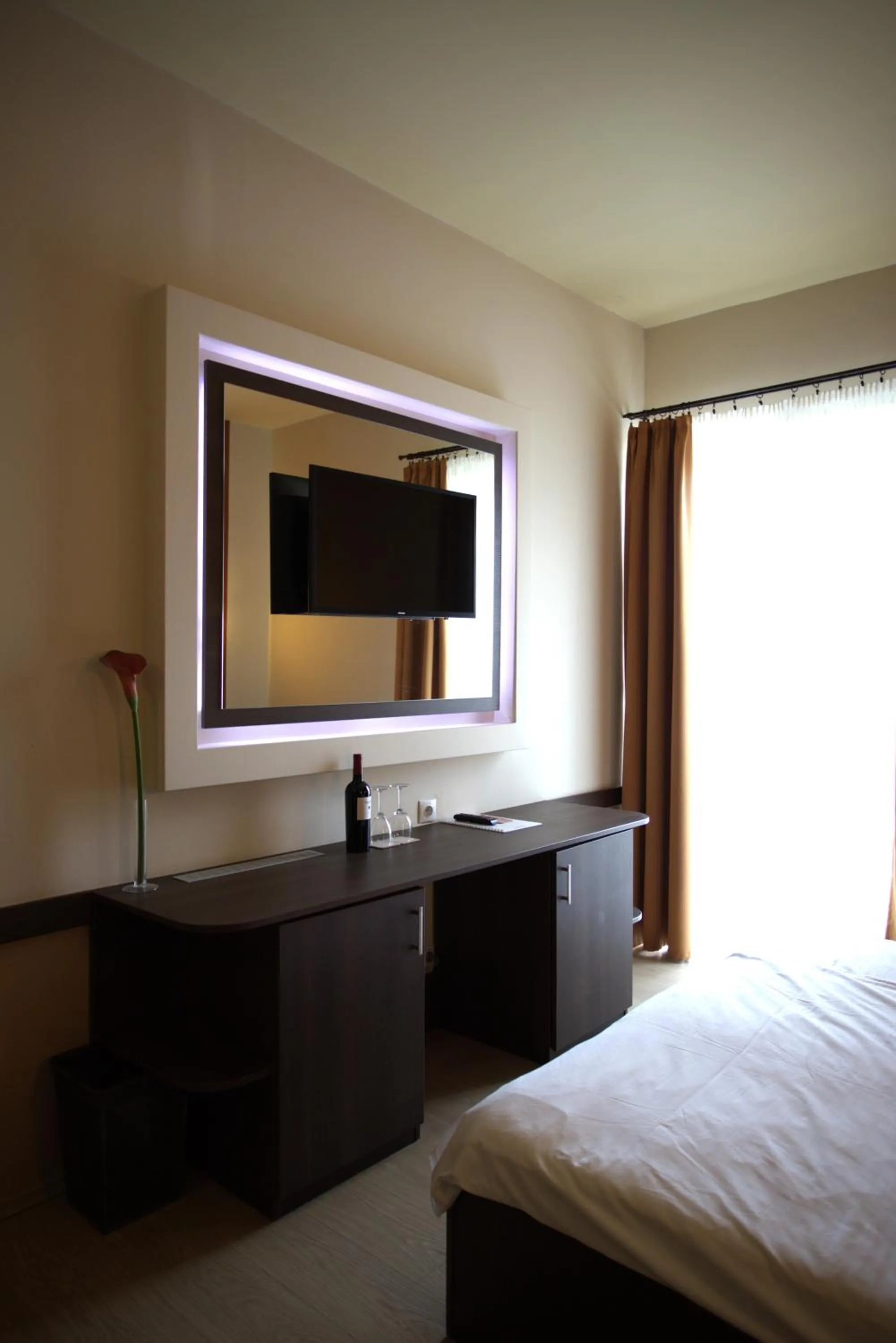 Photo of the whole room, Bed in Hotel La Riva