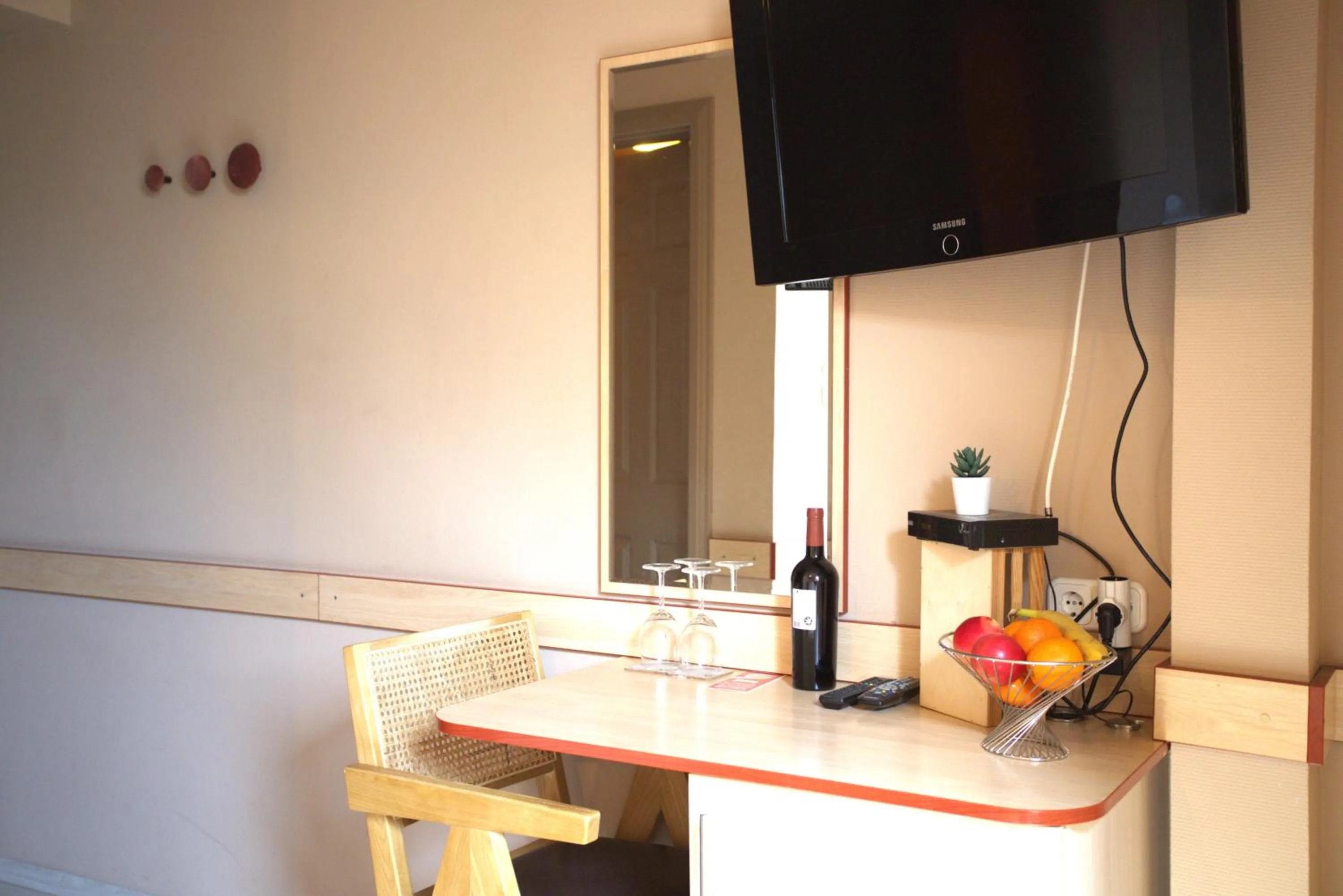 Photo of the whole room in Hotel La Riva