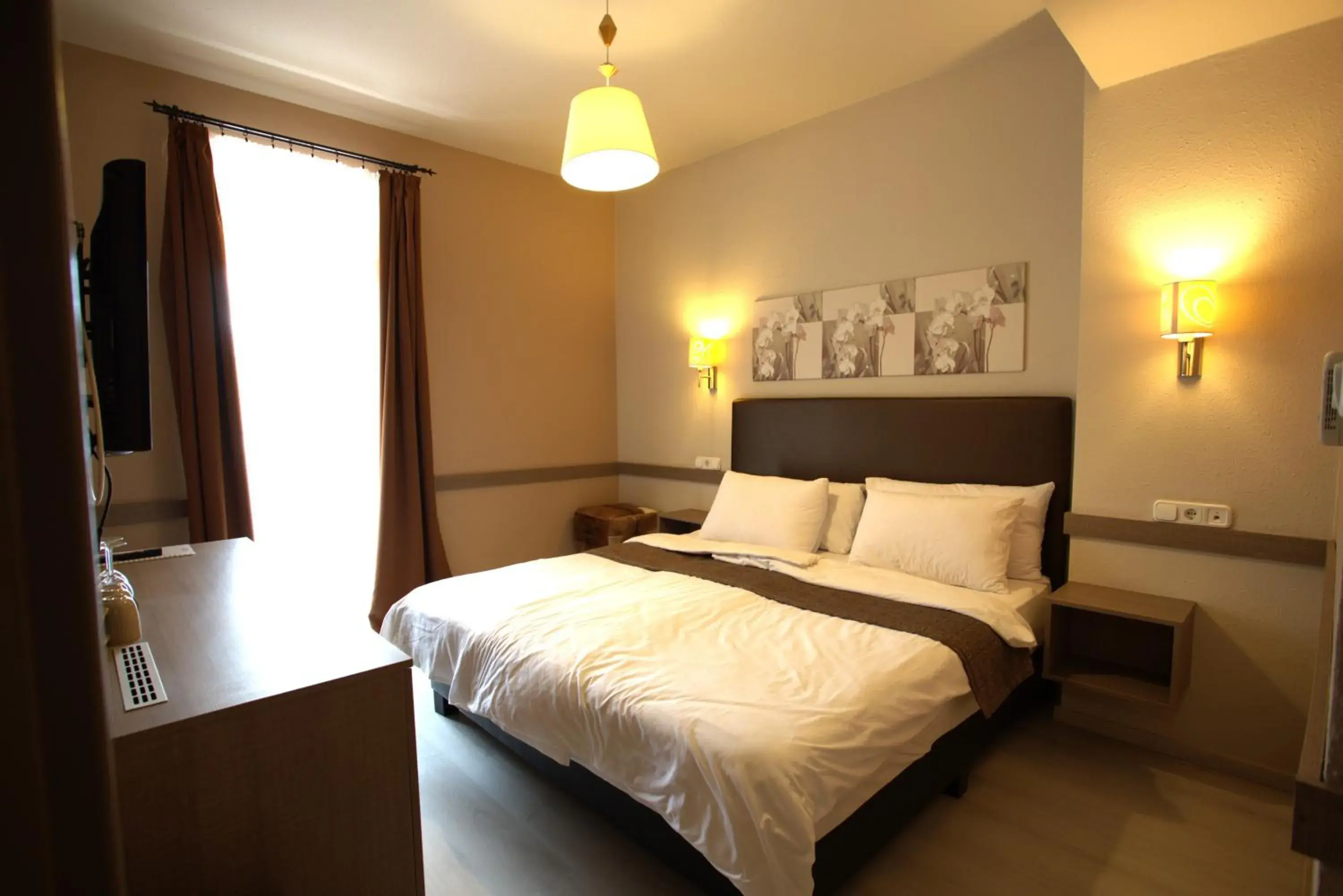 Double Room with Street View in Hotel La Riva Double Room with Street View in Hotel La Riva