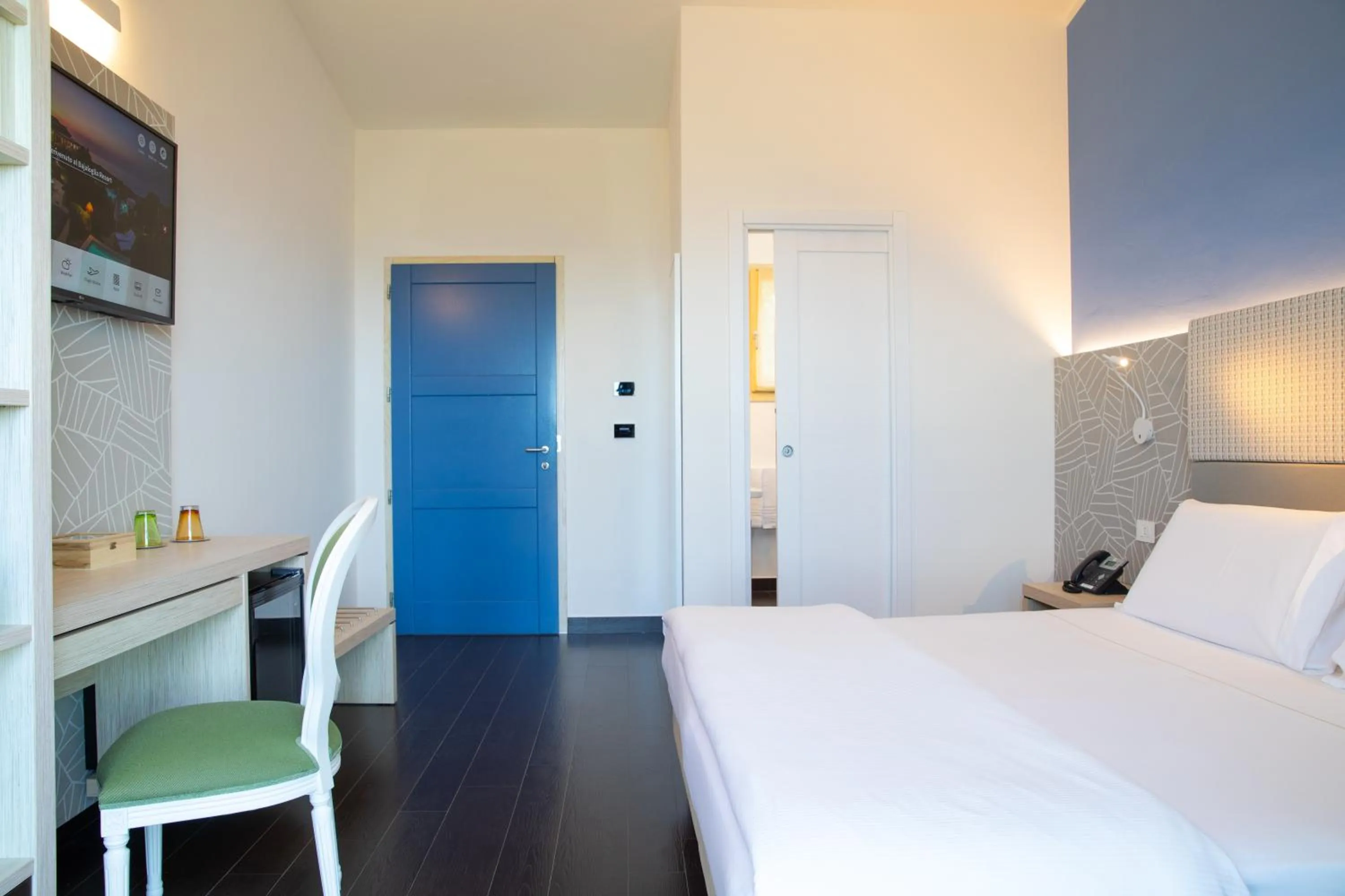 Photo of the whole room, Bed in Bajaloglia Resort