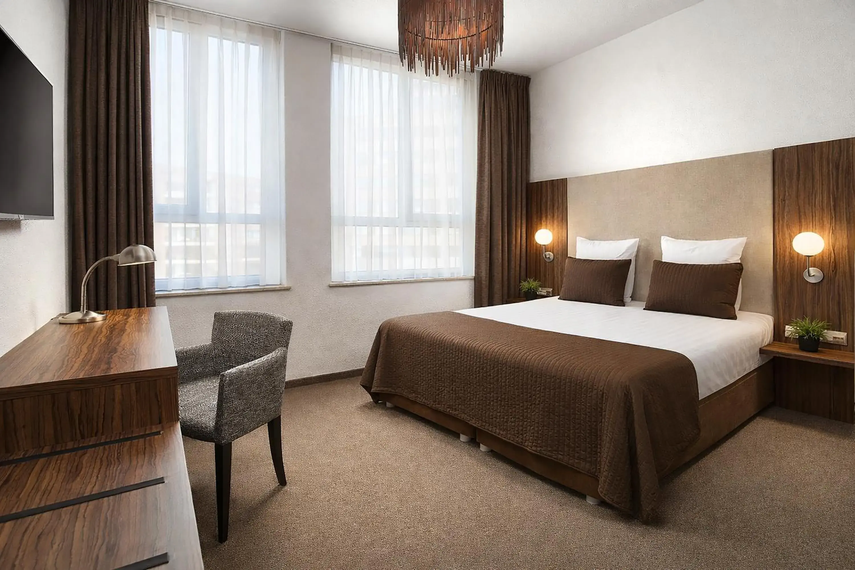 Bedroom, Bed in Hotel La Reine Bedroom, Bed in Hotel La Reine