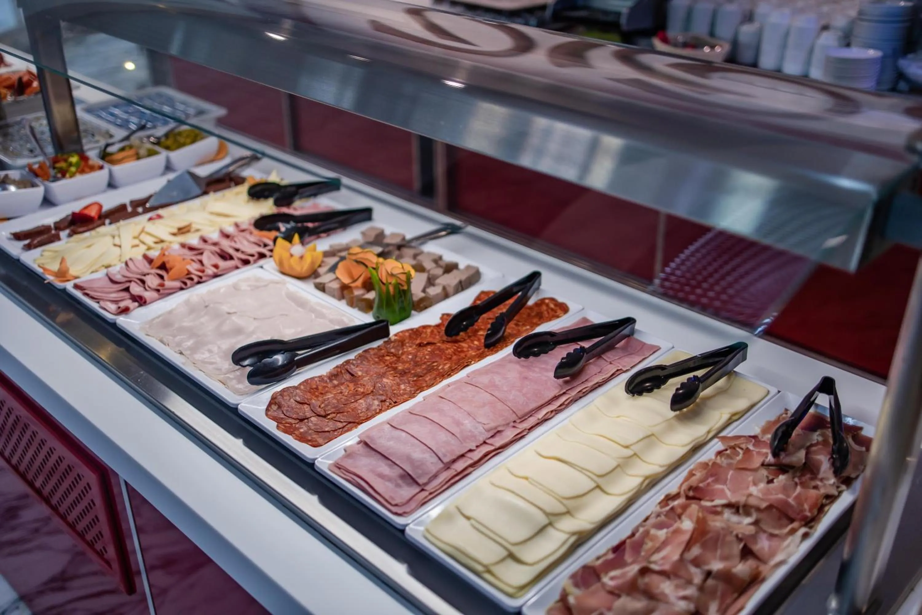 Restaurant/places to eat in Servatur Green Beach