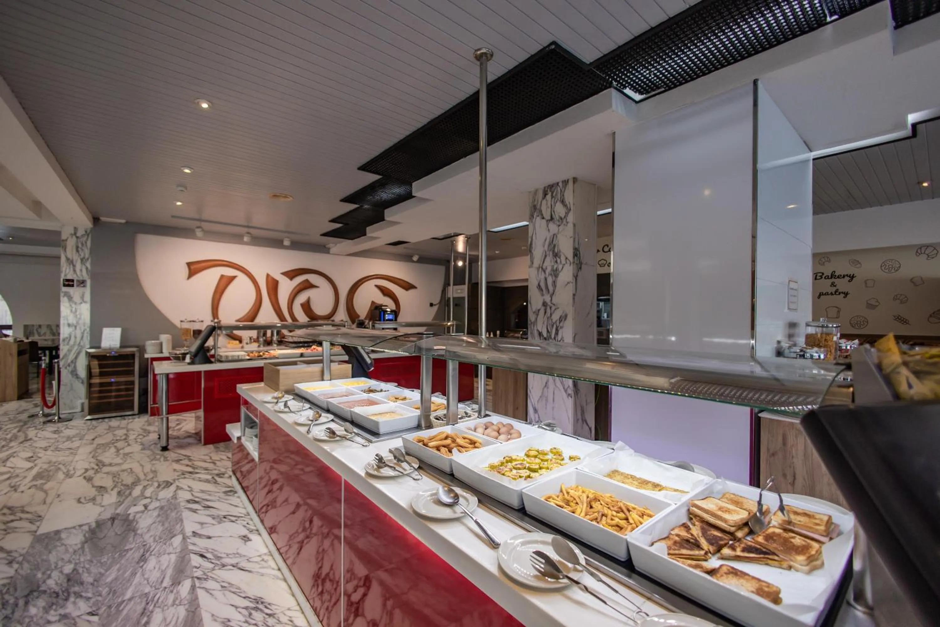 Restaurant/places to eat in Servatur Green Beach