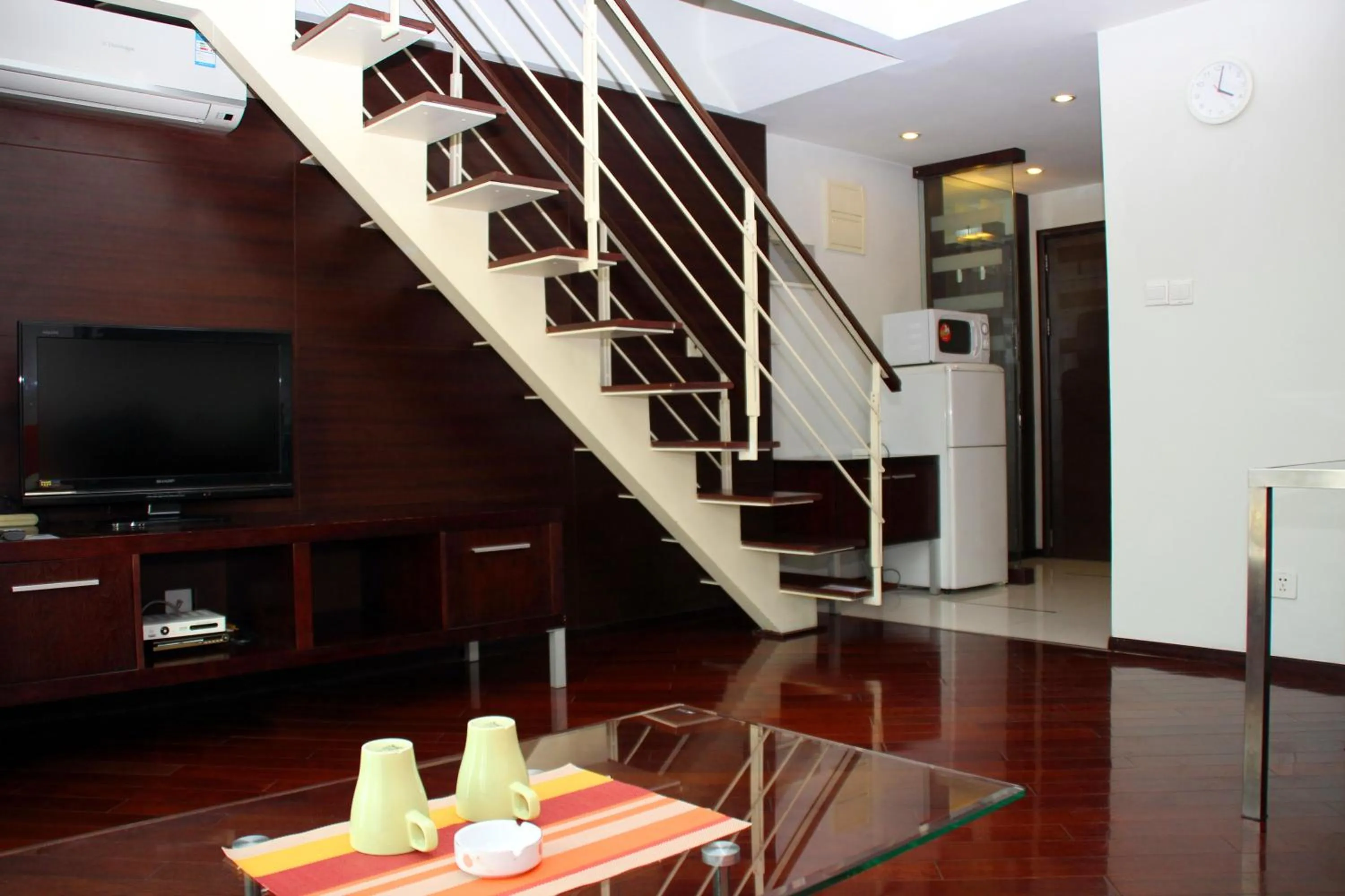 Living room in Shanghai Cosmo World Union Service Apartment