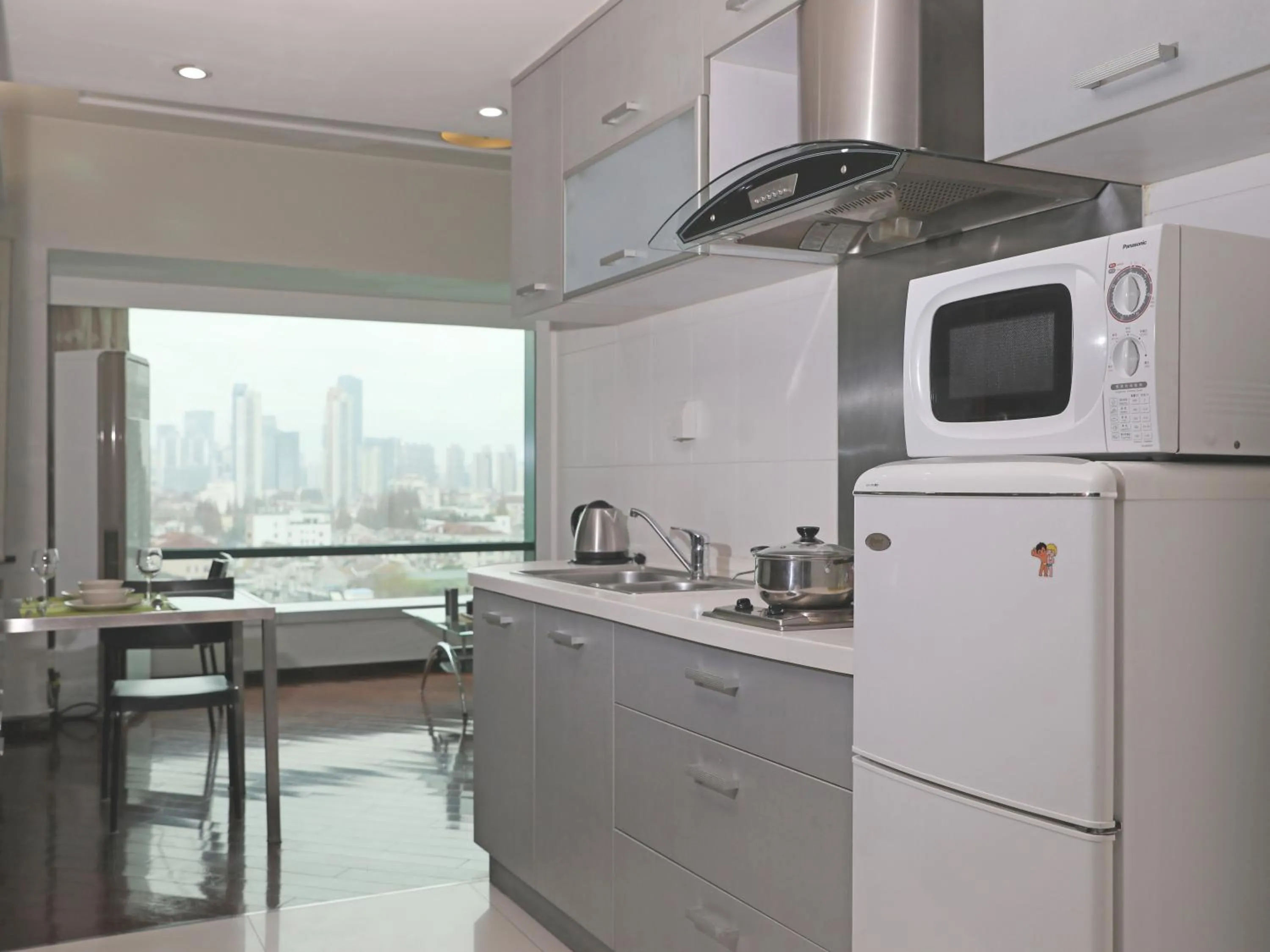 Shanghai Cosmo World Union Service Apartment