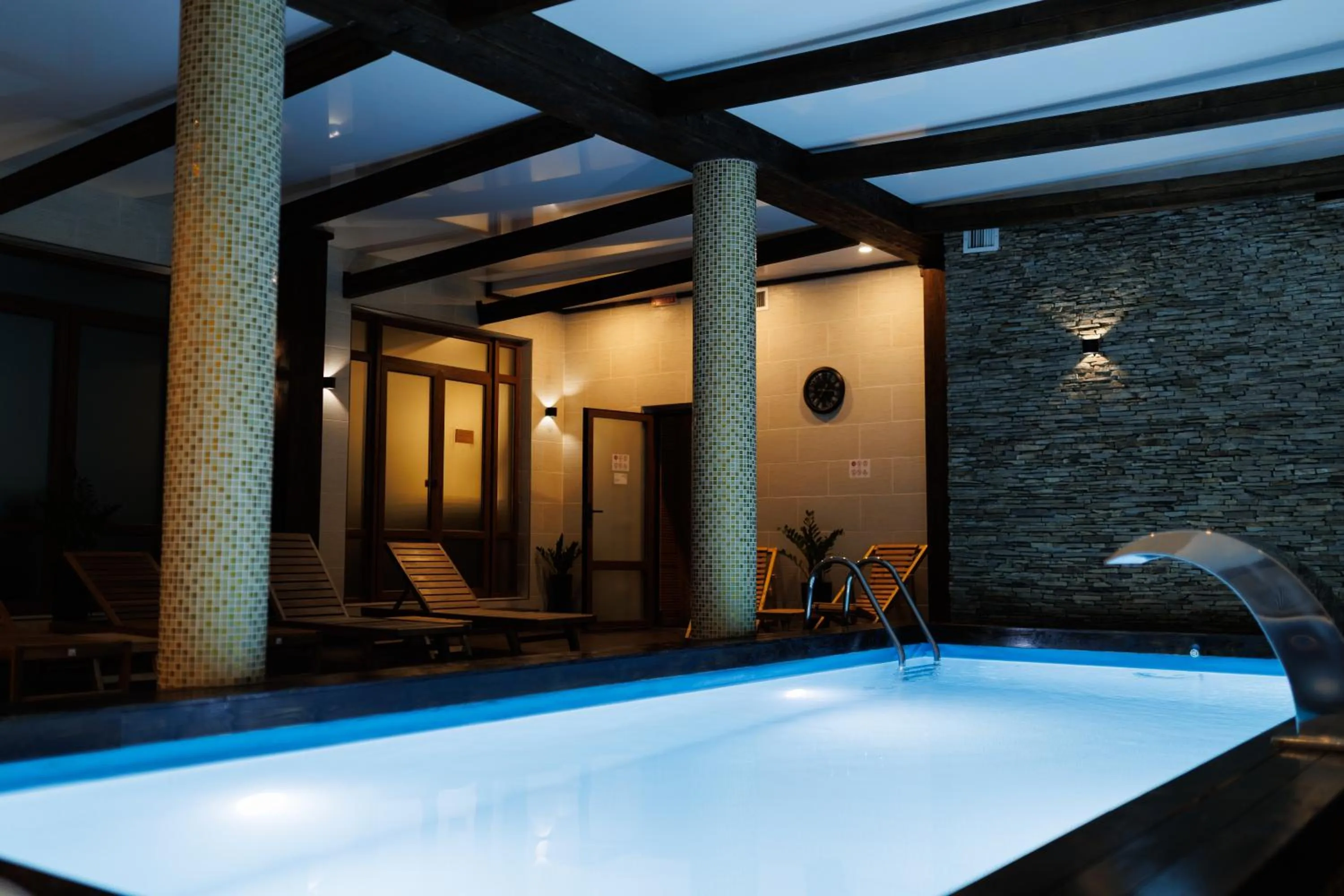 Property building in ZimaSnow Ski & Spa Club