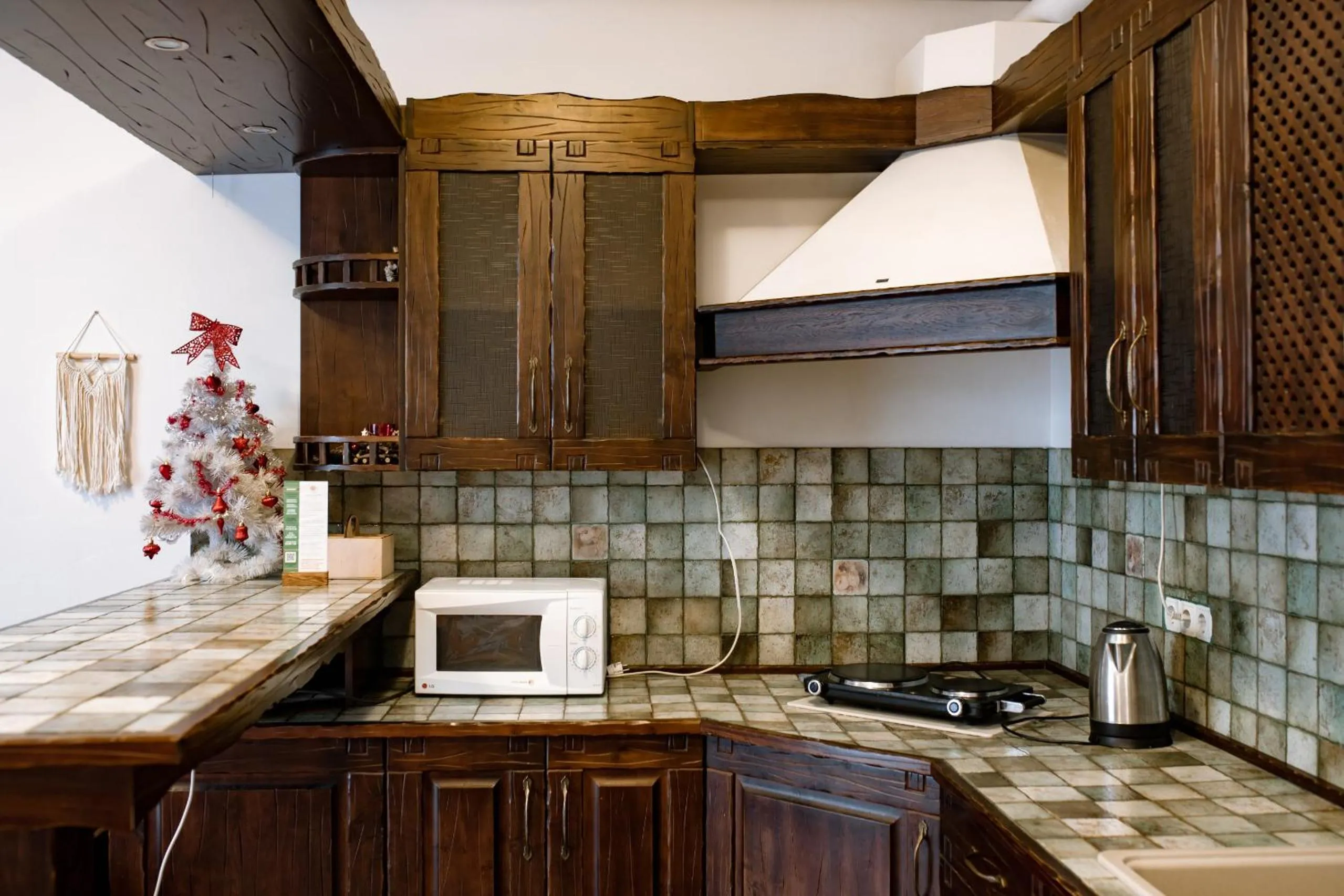 Kitchen or kitchenette in ZimaSnow Ski & Spa Club