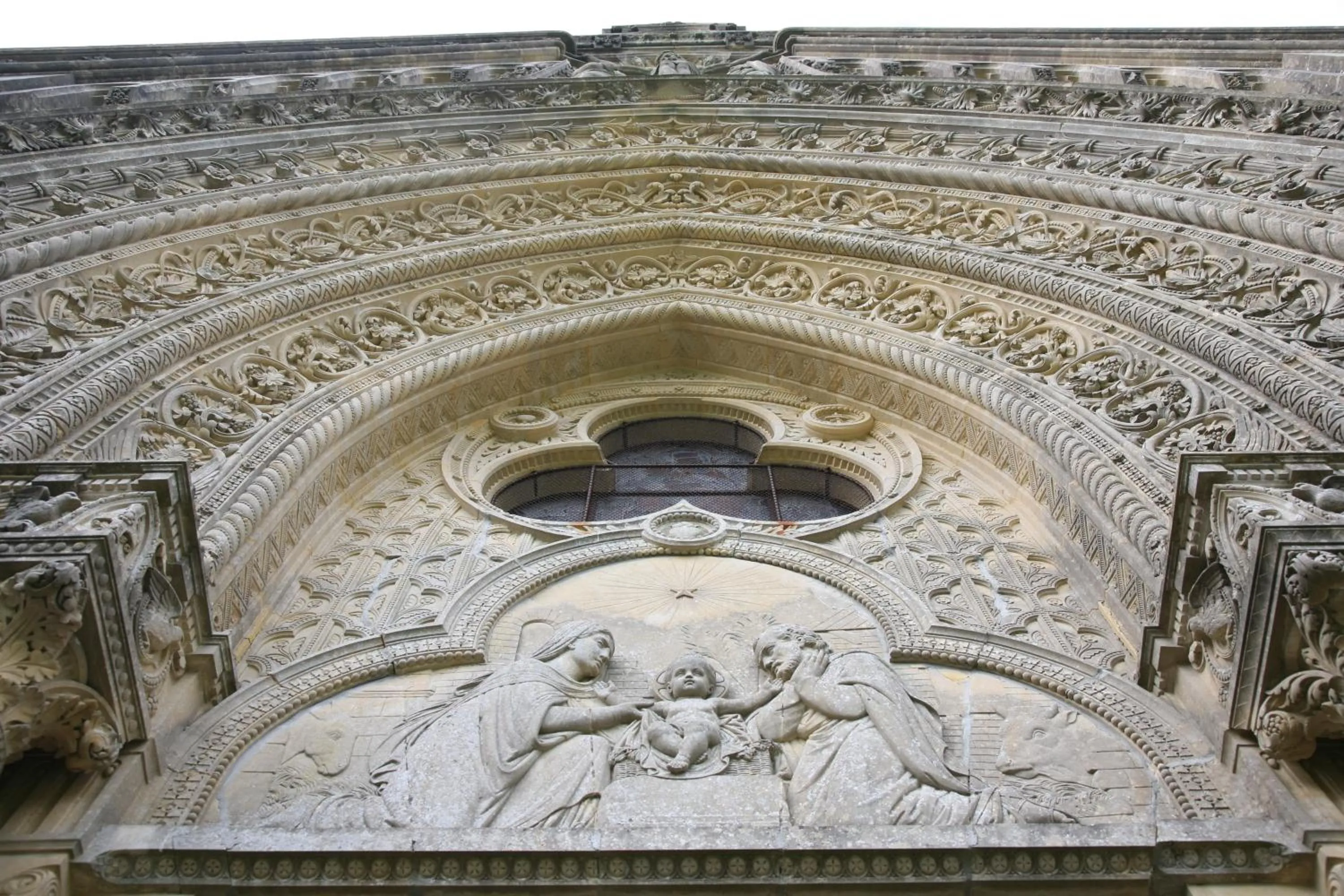 Nearby landmark in Domaine de Chantemerle