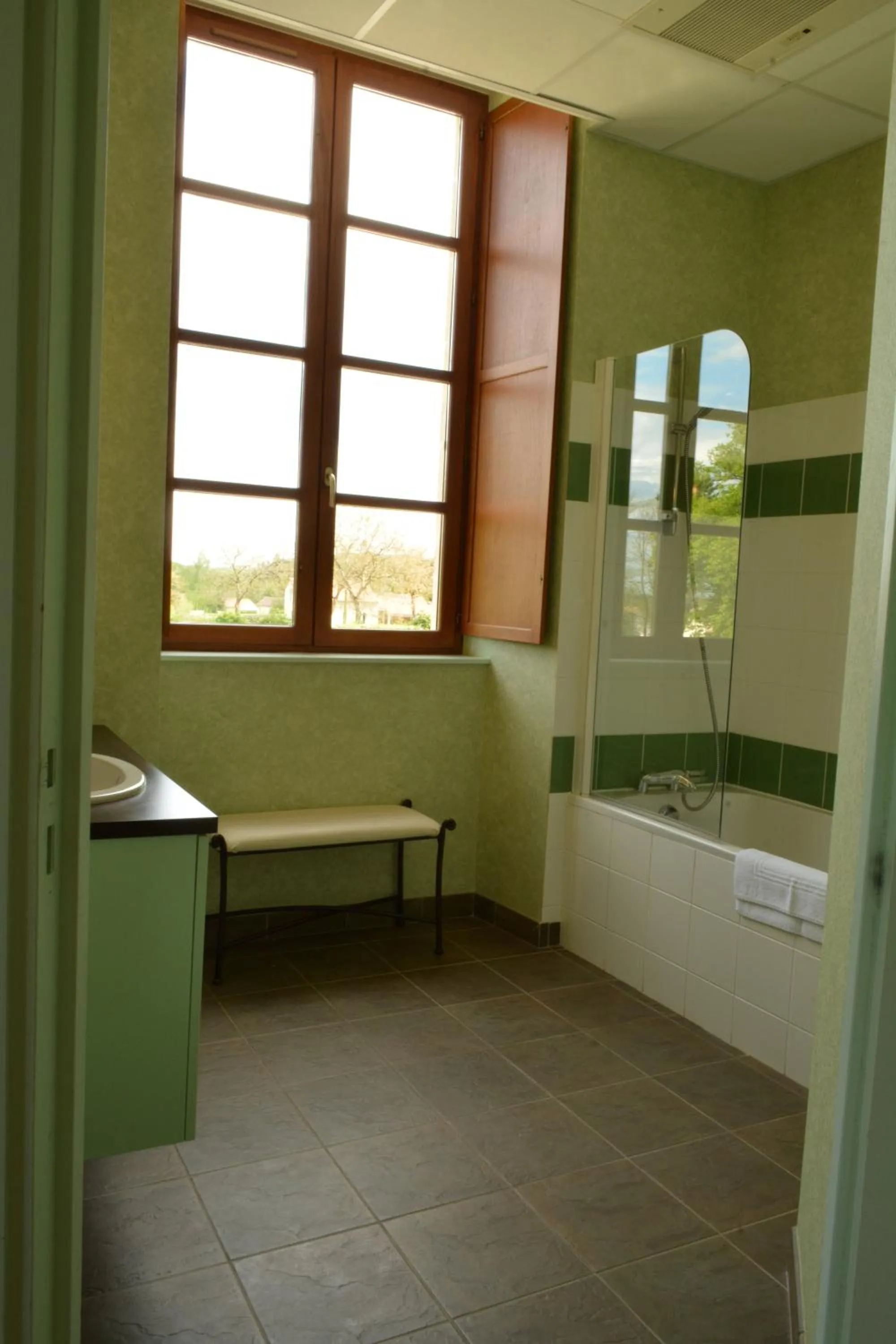 Bathroom in Domaine de Chantemerle