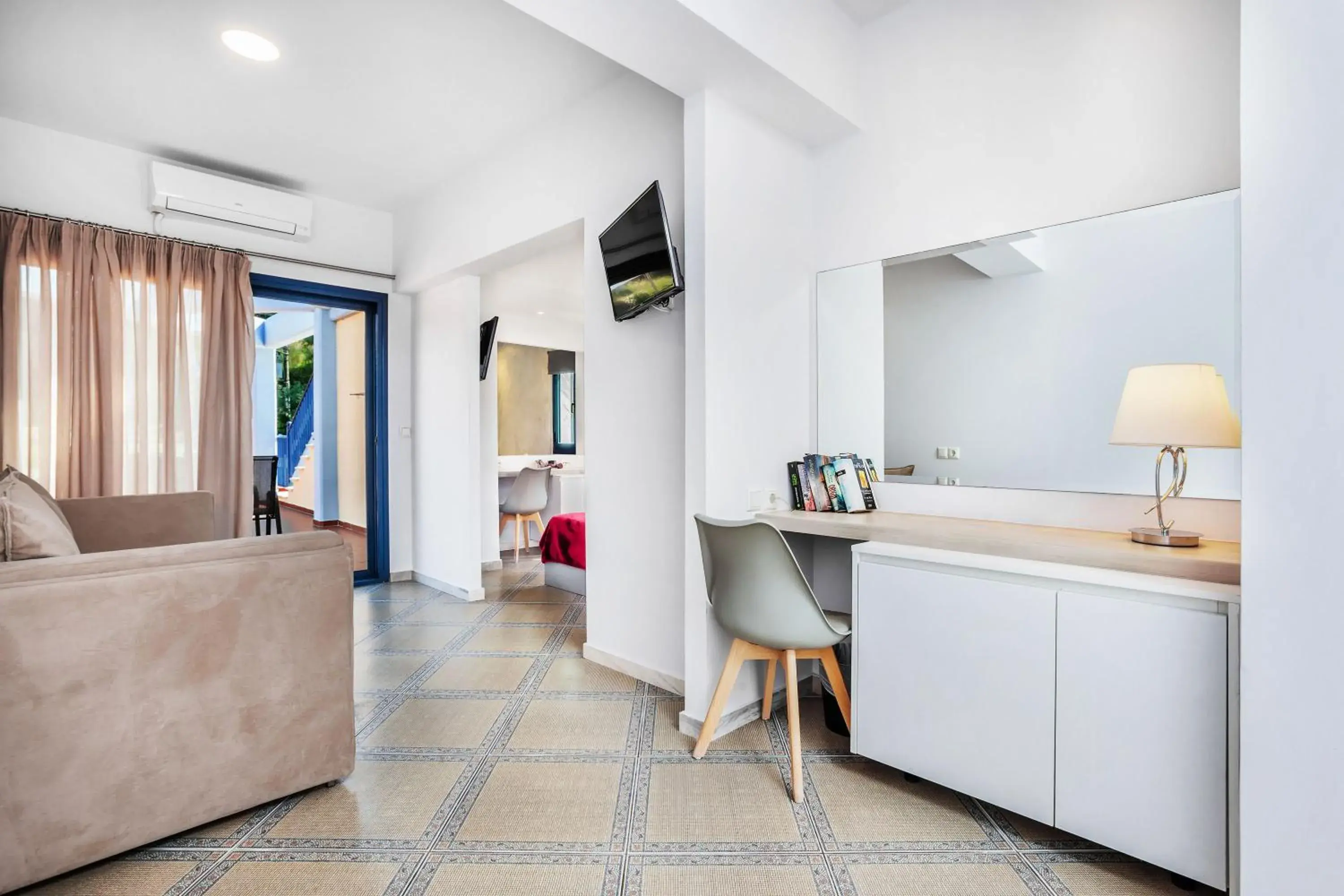 Living room in Atrium Hotel Living room in Atrium Hotel