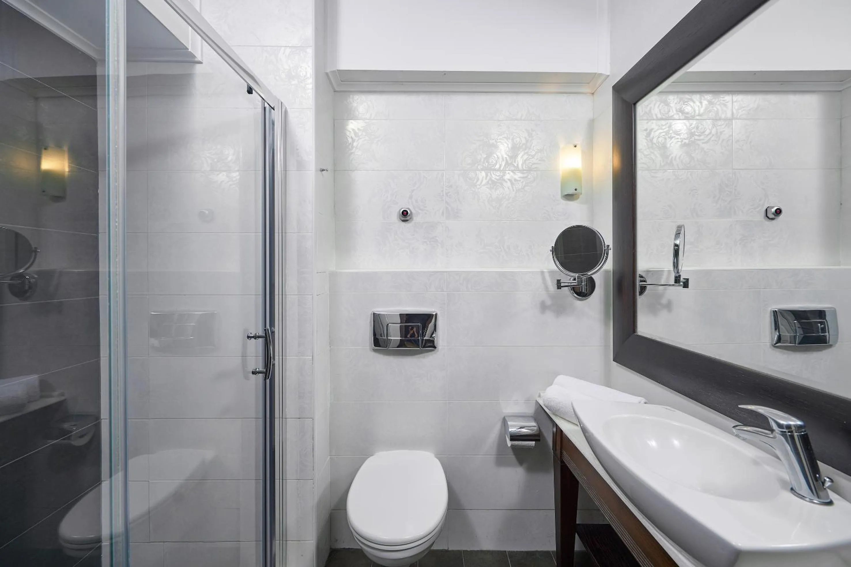 Shower in Mediterranean Princess- Adults Only