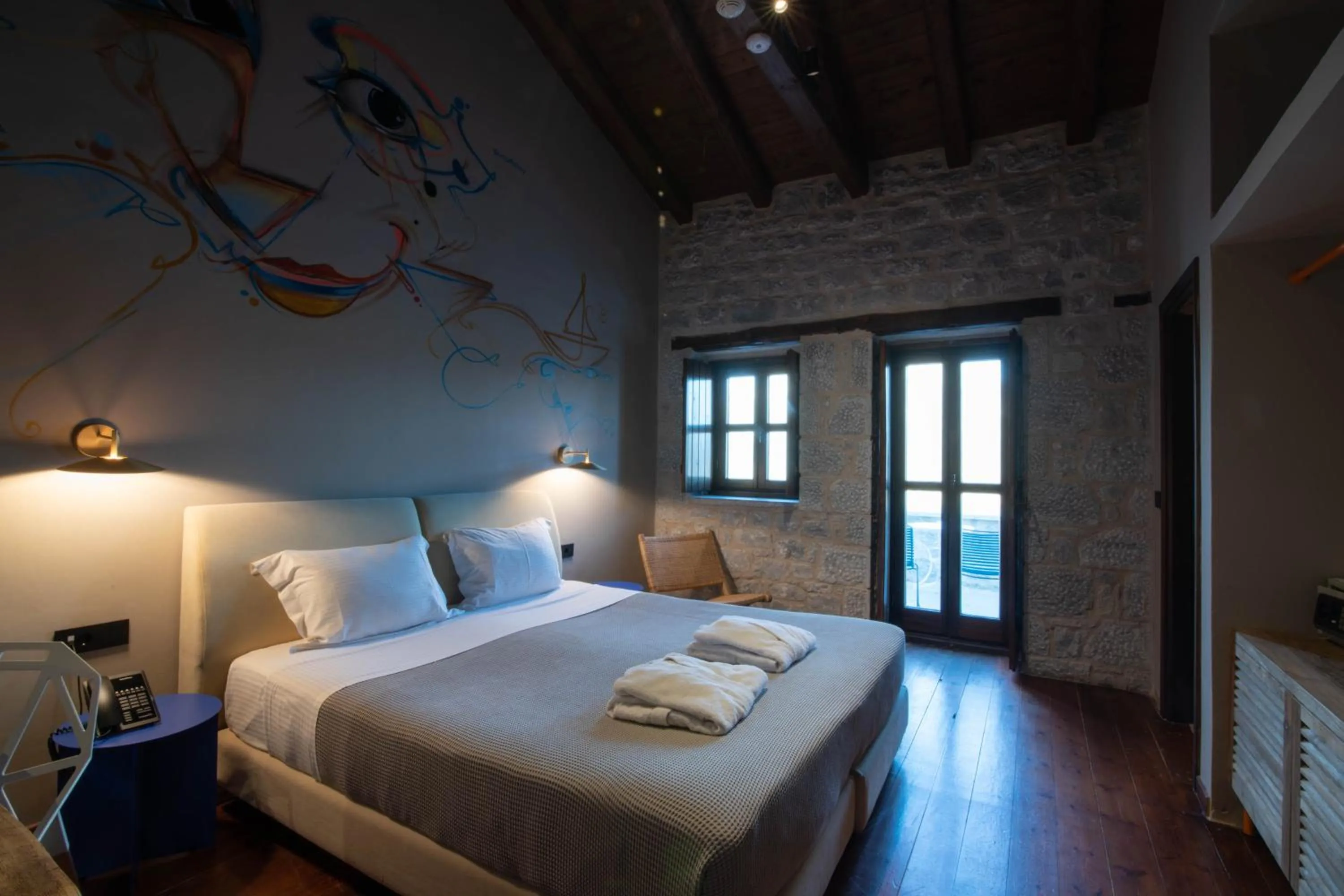 Restaurant/places to eat in Petra & Fos Boutique Hotel & Spa