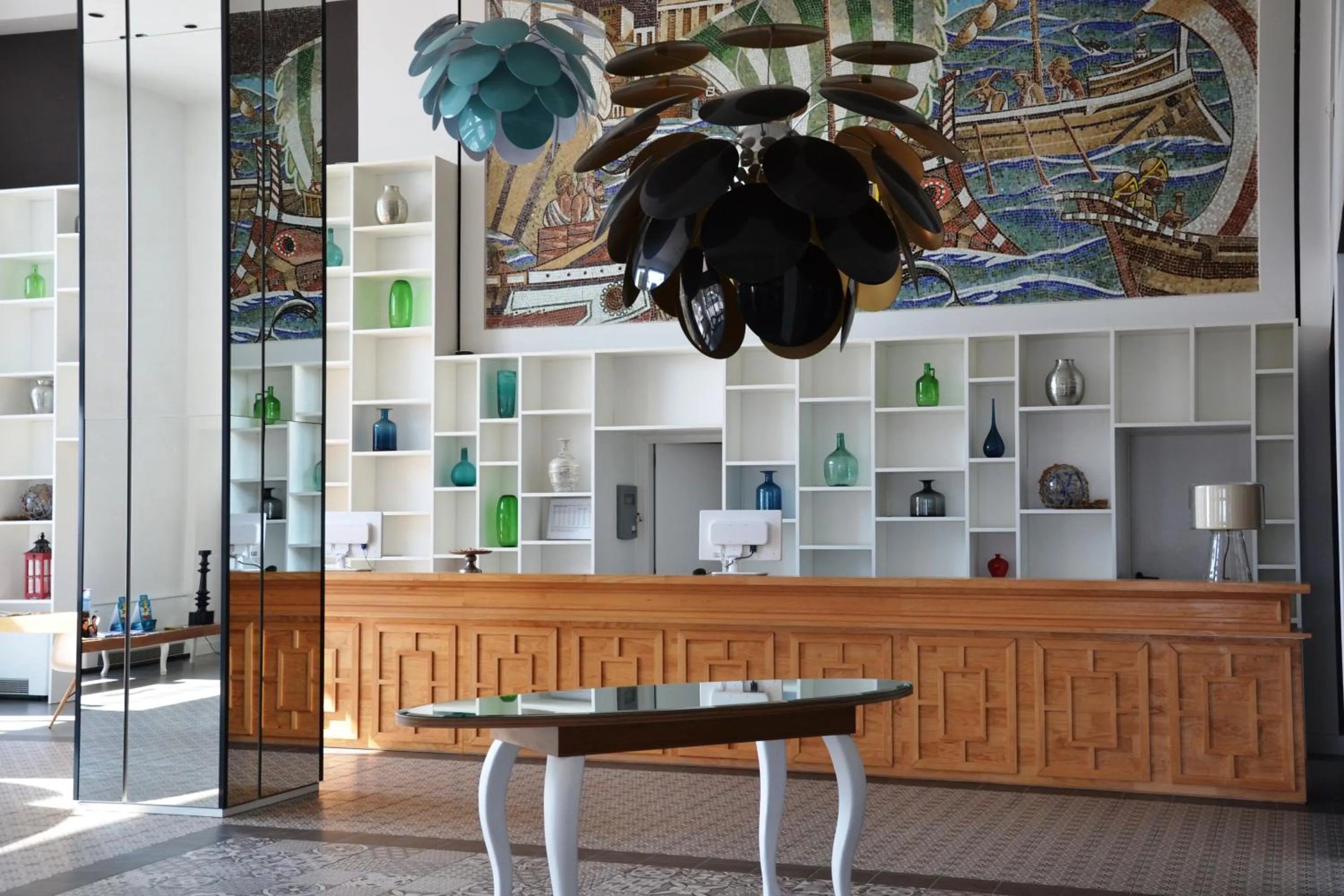 Day in Hotel Brisamar Suites