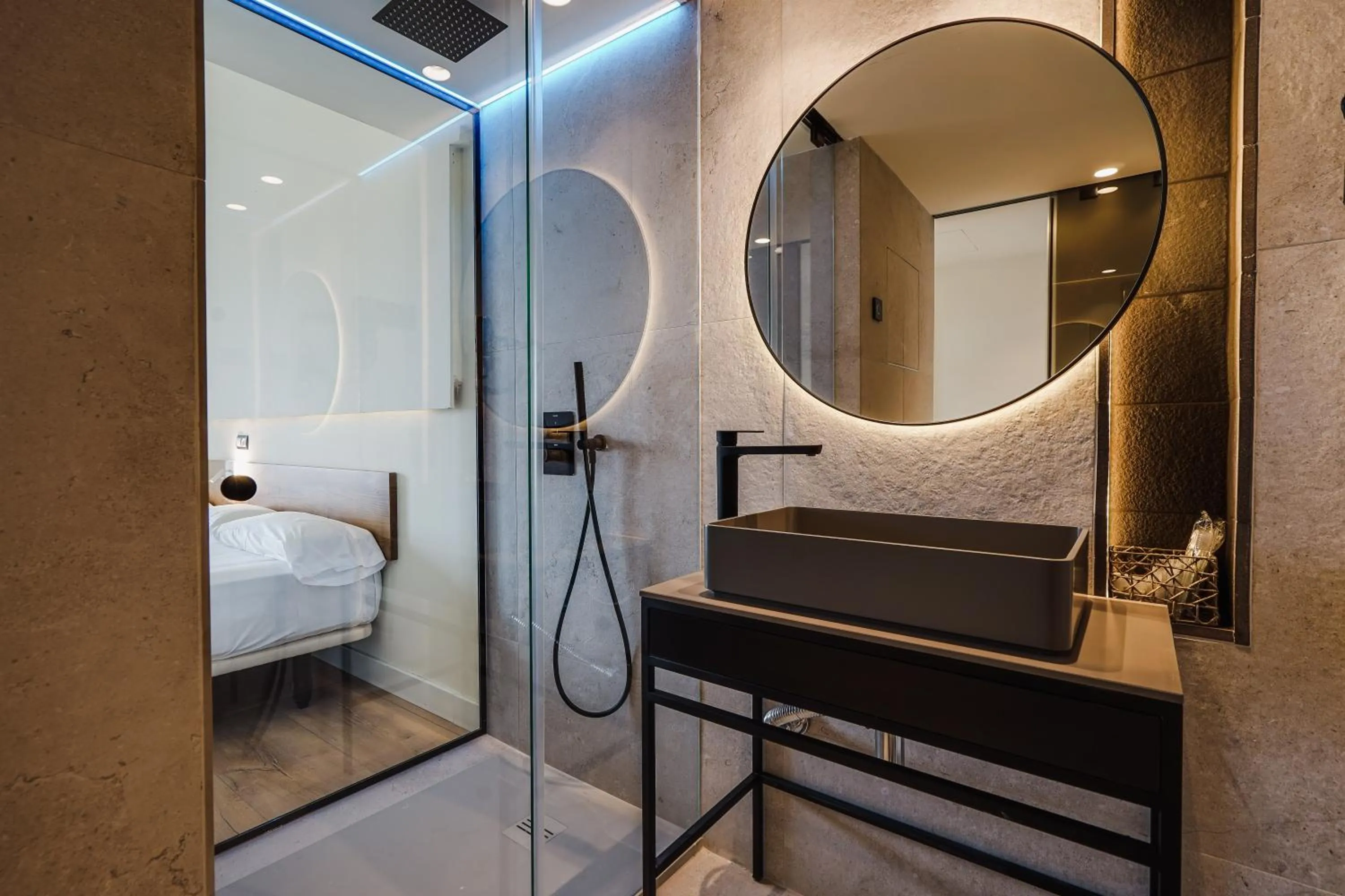 Bed in Hotel Brisamar Suites