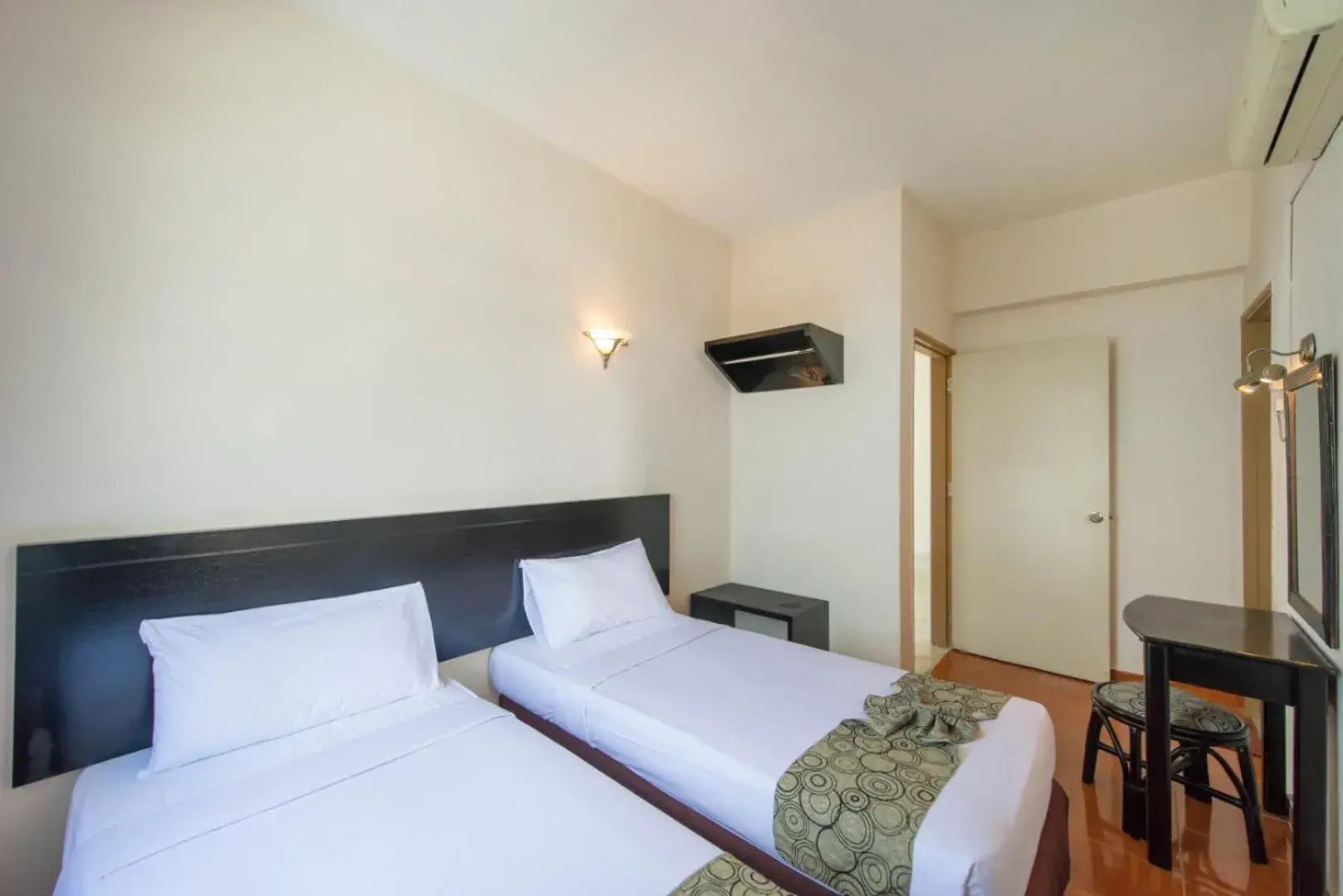 Bed in Glory Beach Resort Bed in Glory Beach Resort