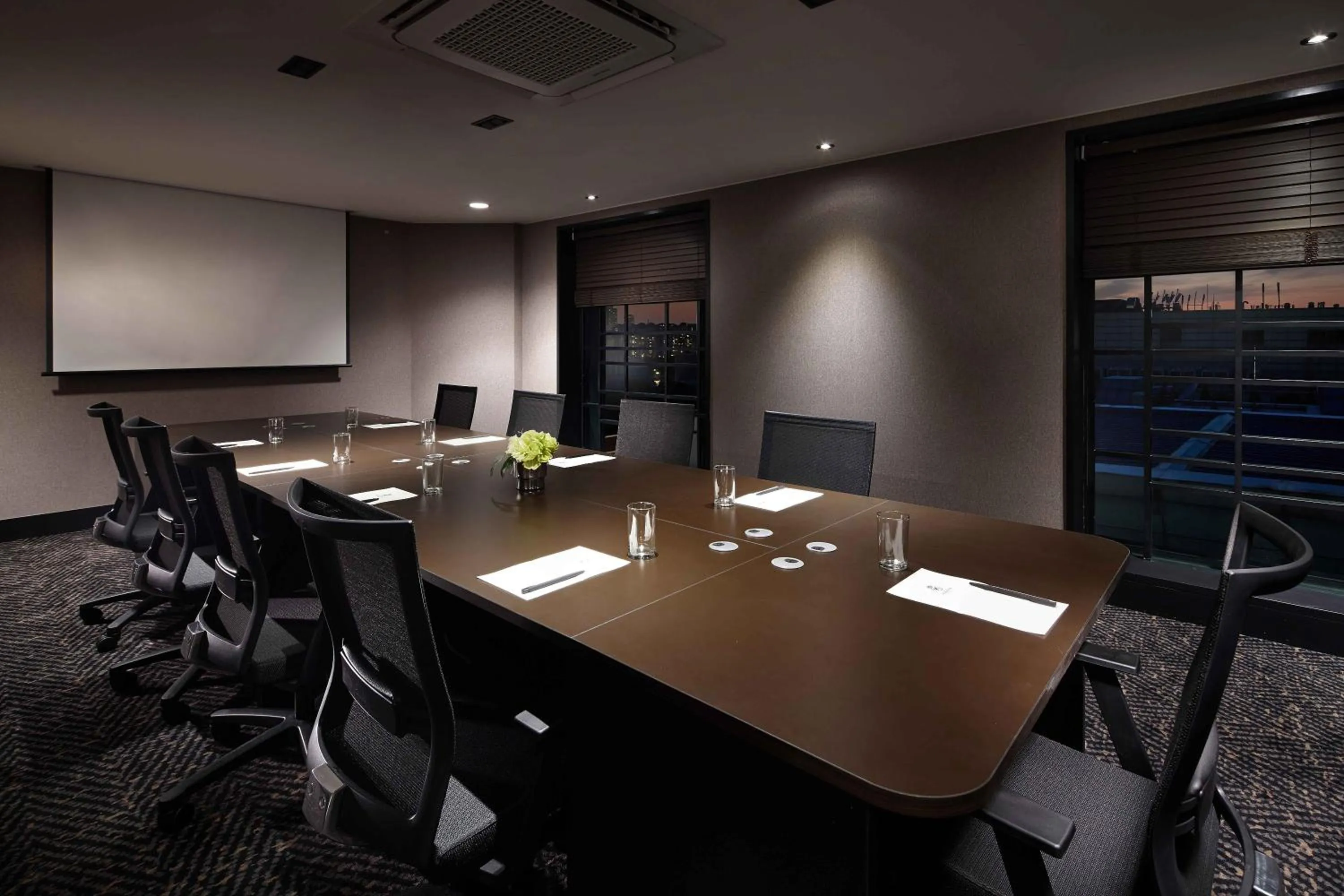 Meeting/conference room in Kensington Hotel Yeouido