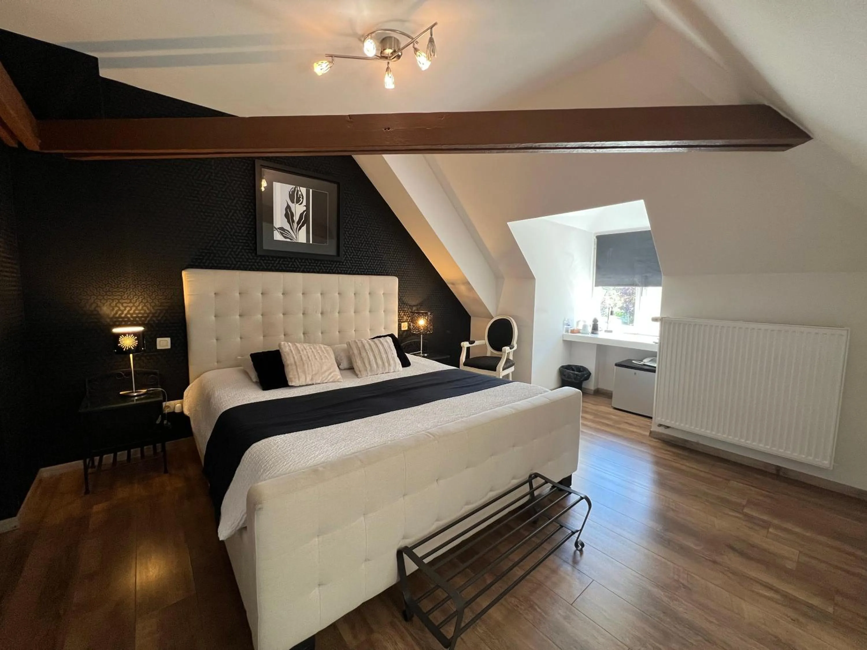 Bed in Hotel Fleur de Lys