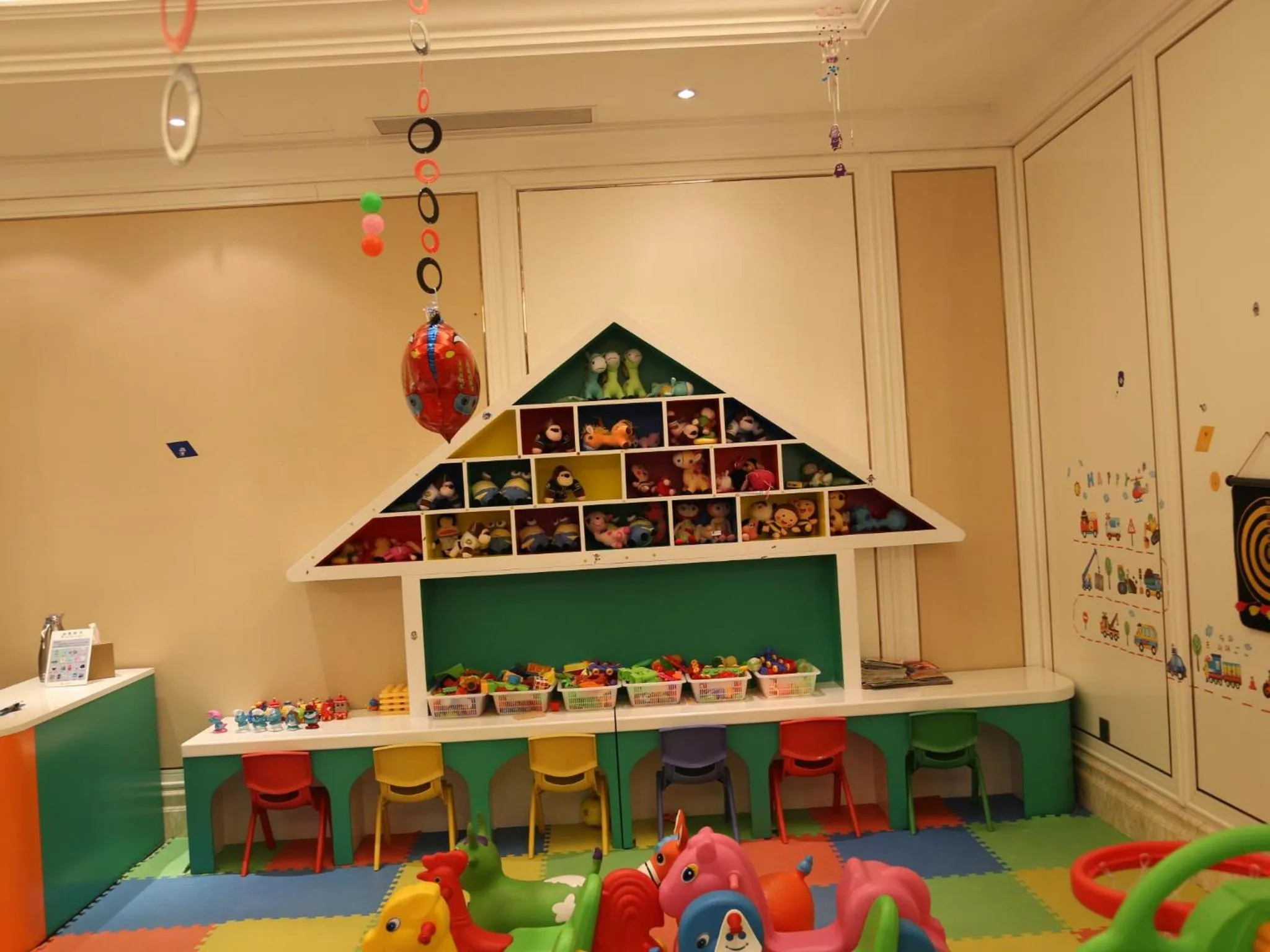 Children play ground in Tongli Lake Resort Phase II