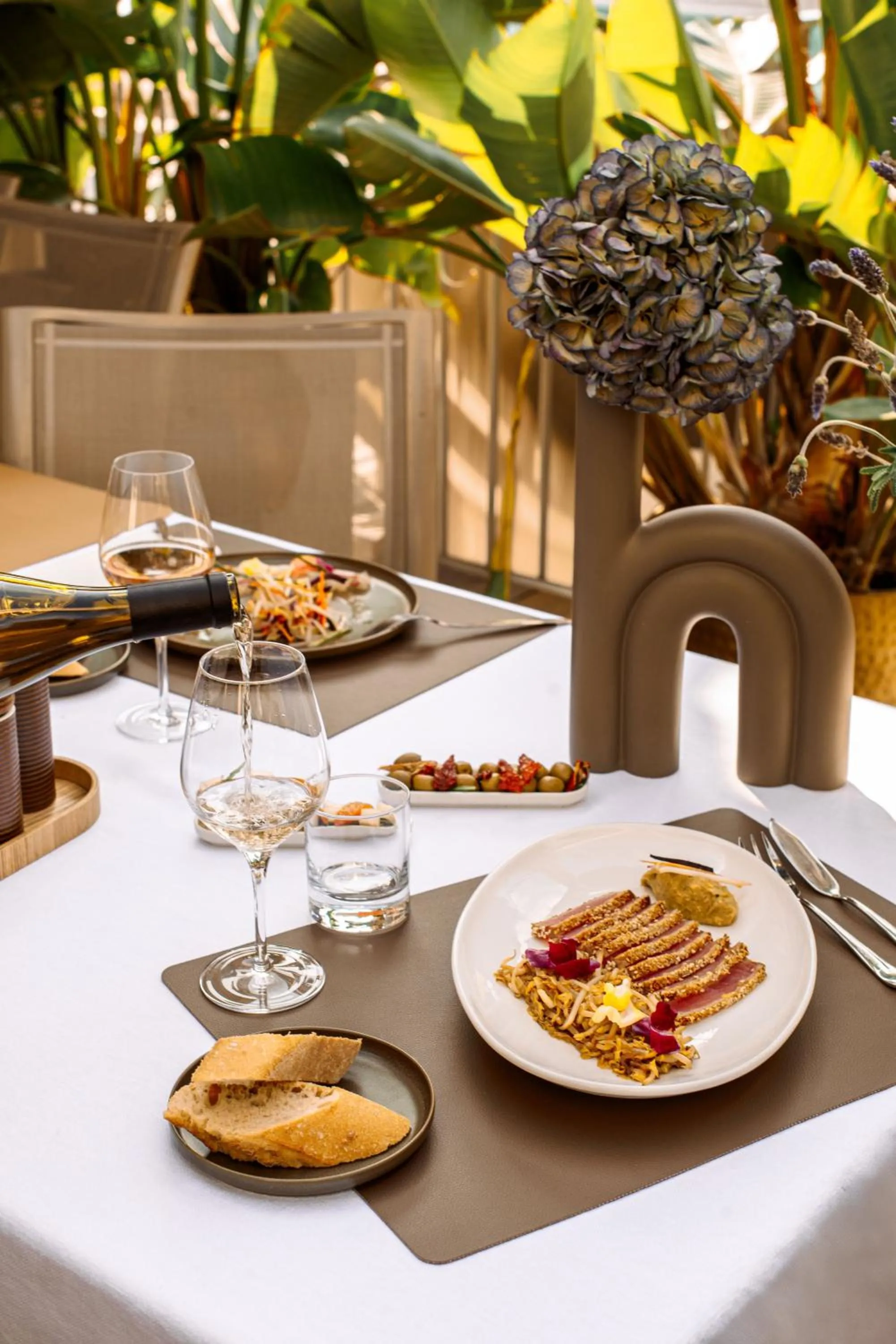 Restaurant/places to eat in Boutique Hôtel Villa Fabulite