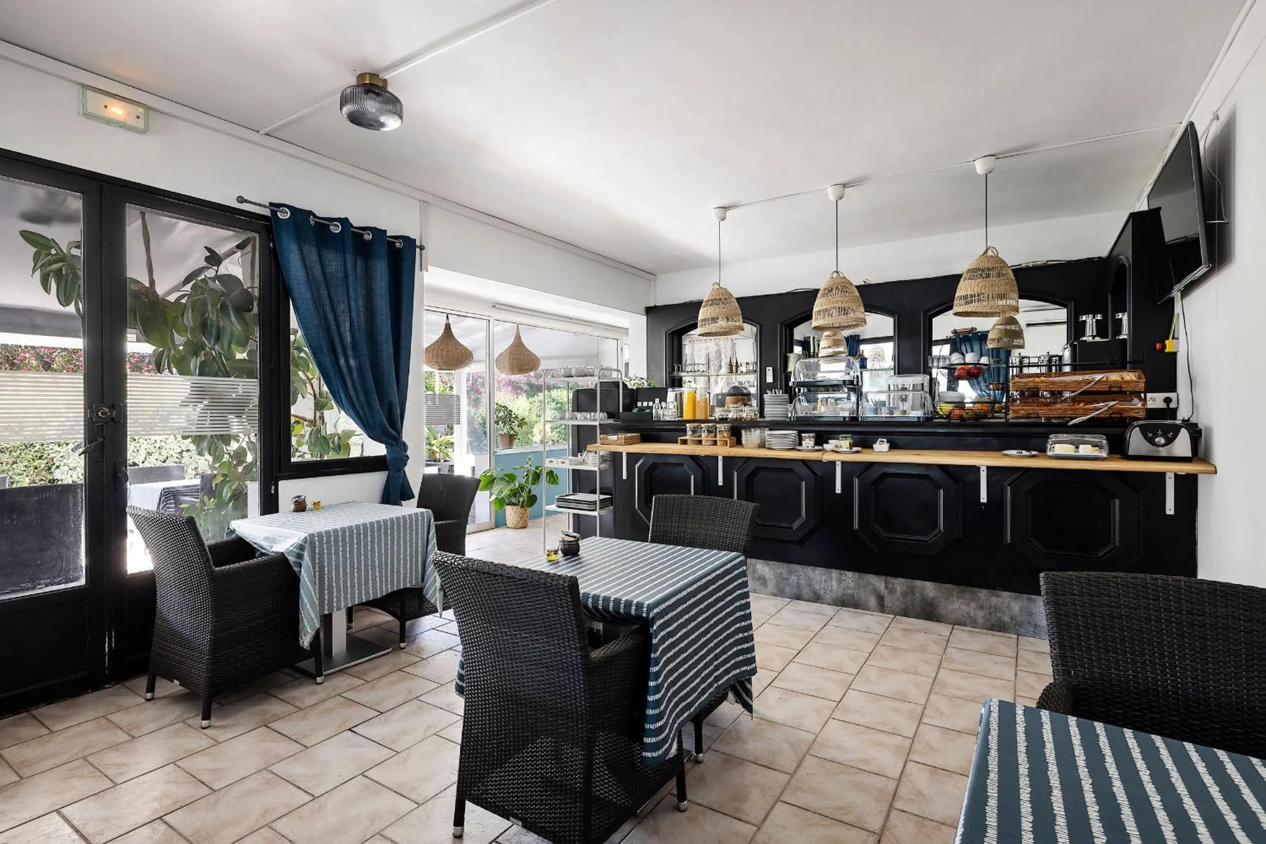 Living room in Hotel Le Golfe Bleu