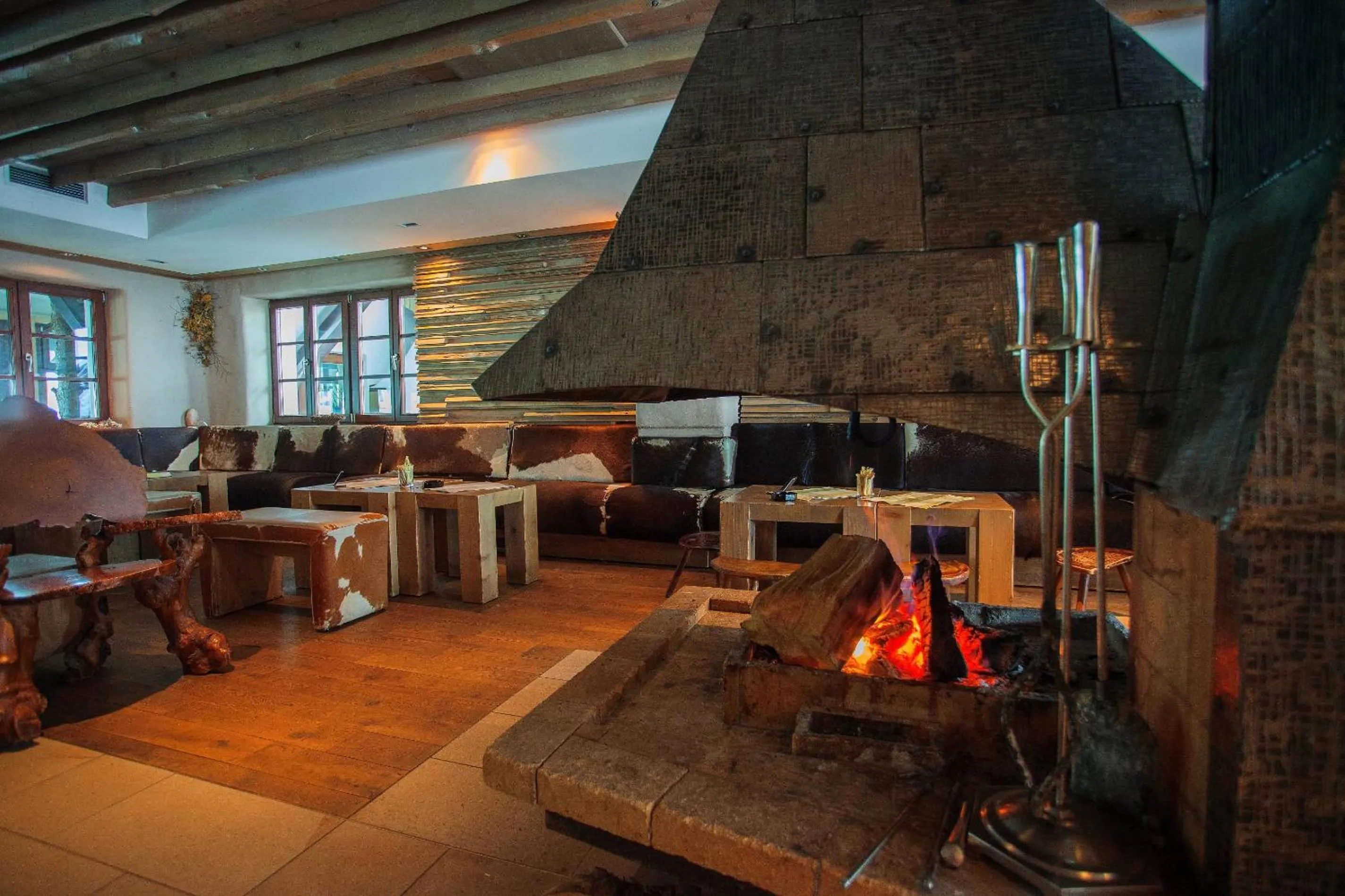 Communal lounge/ TV room in Termag Hotel Jahorina