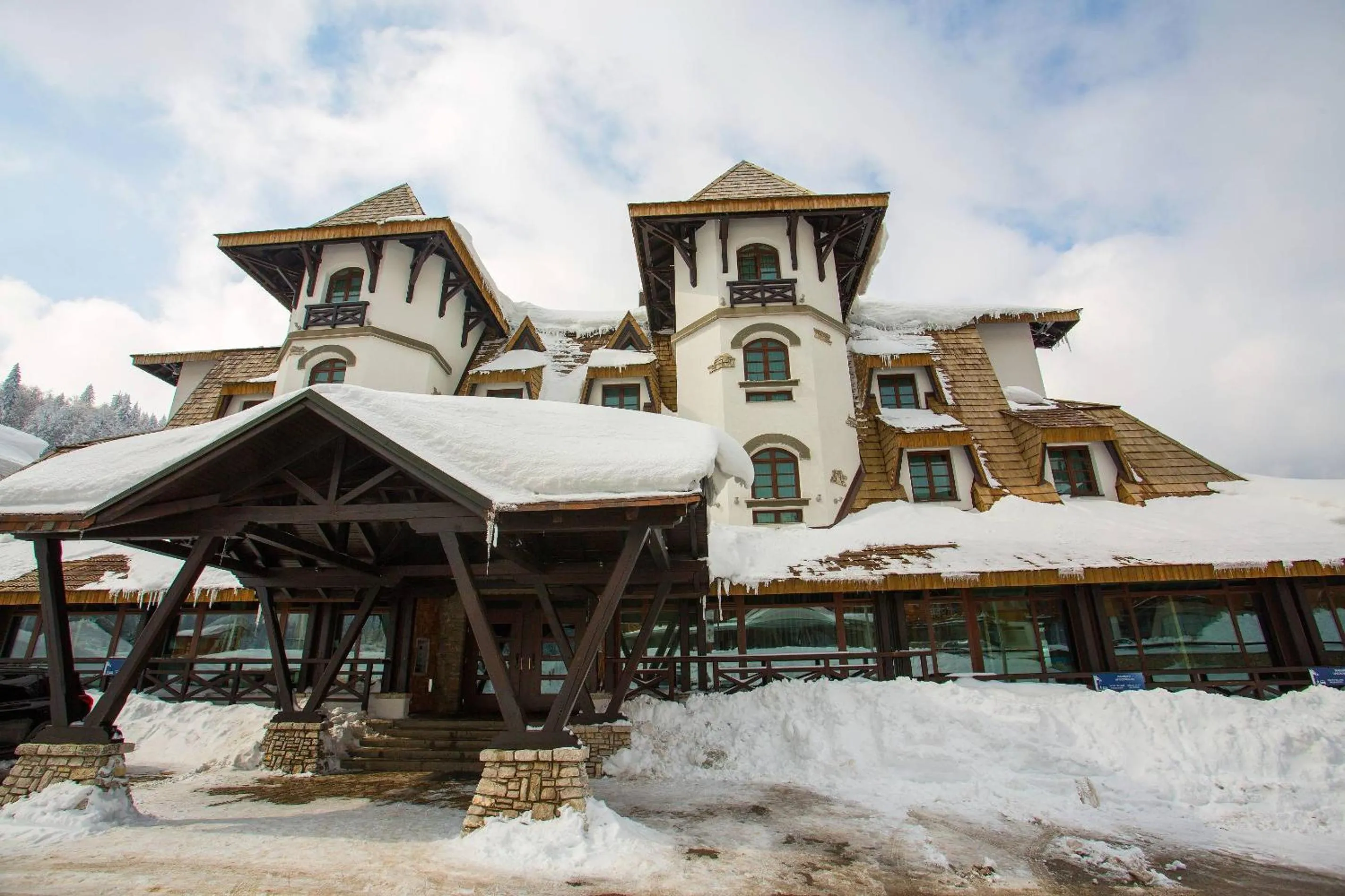 Property building in Termag Hotel Jahorina