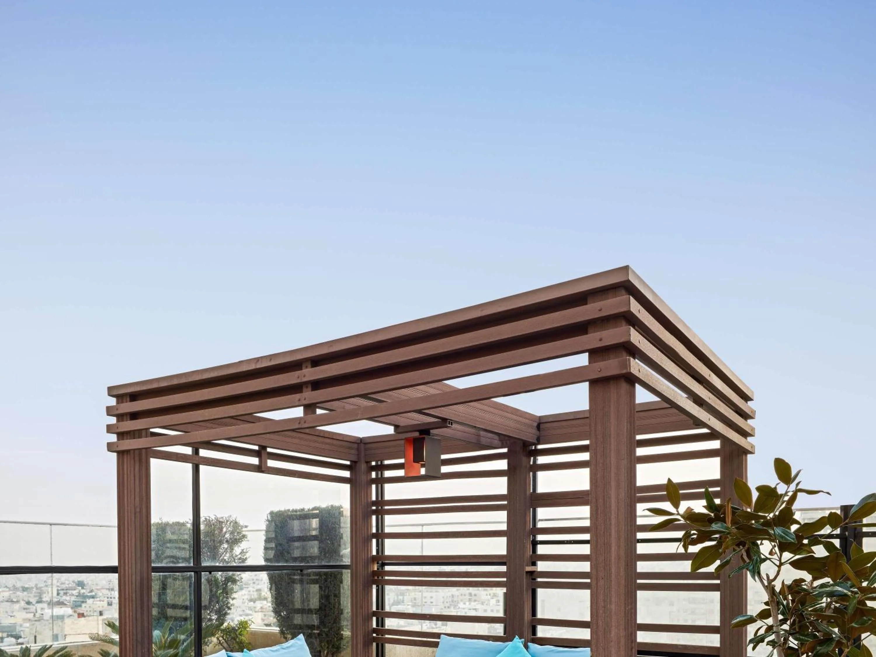 Restaurant/places to eat in Fairmont Amman