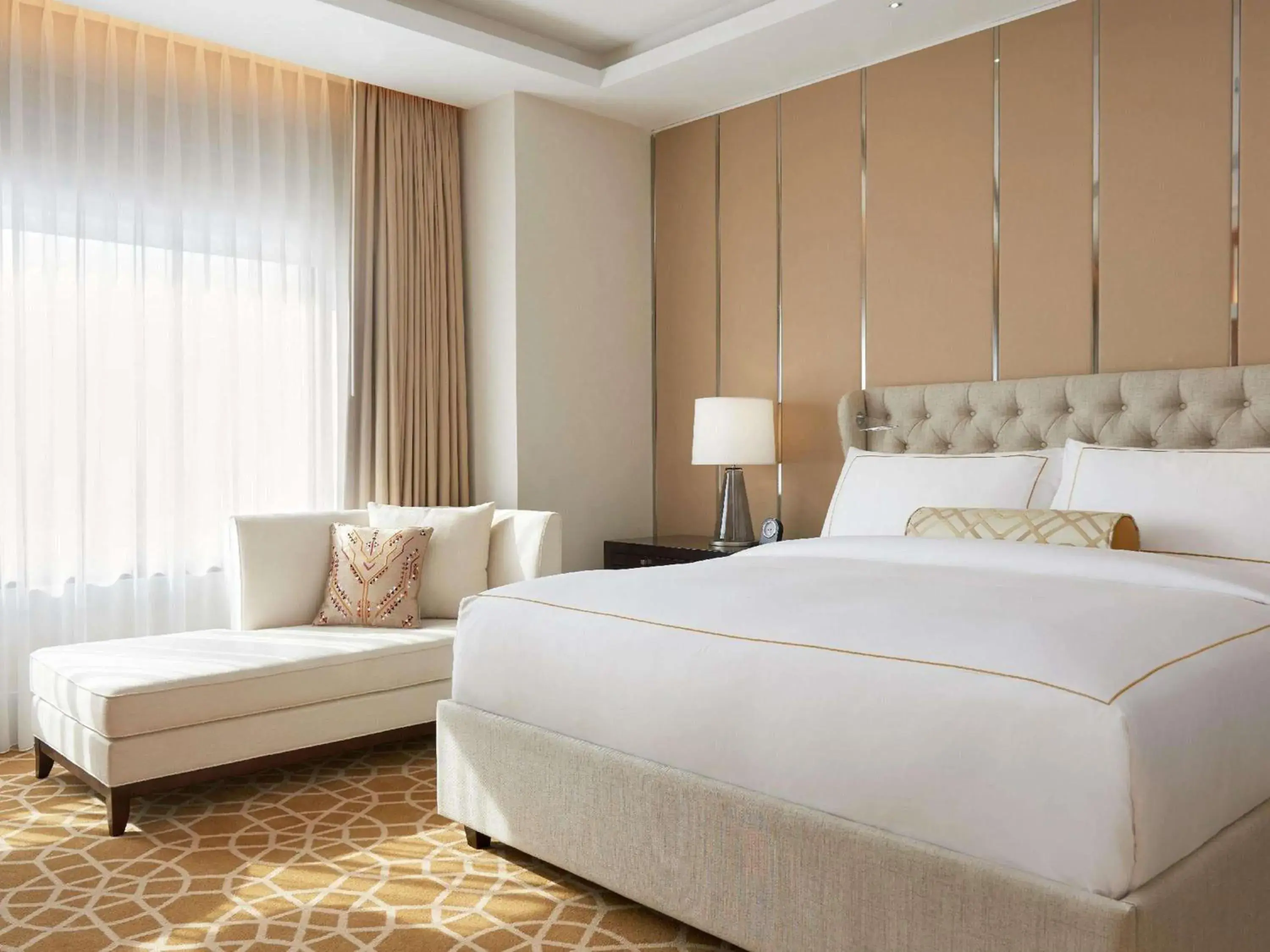 Deluxe King Room - Non-Smoking in Fairmont Amman Deluxe King Room - Non-Smoking in Fairmont Amman