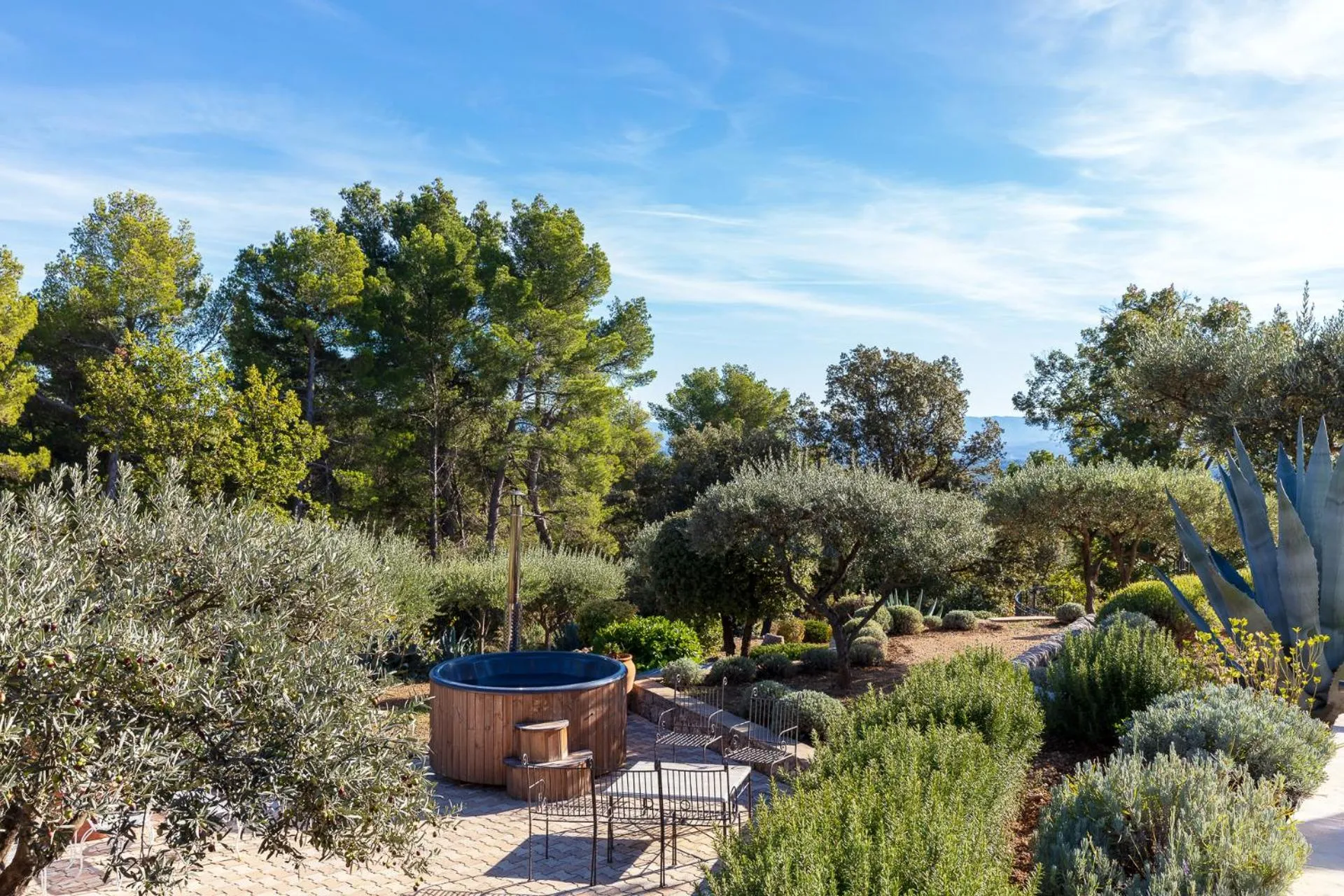 Garden in La Bastide De Tourtour Hotel & Spa