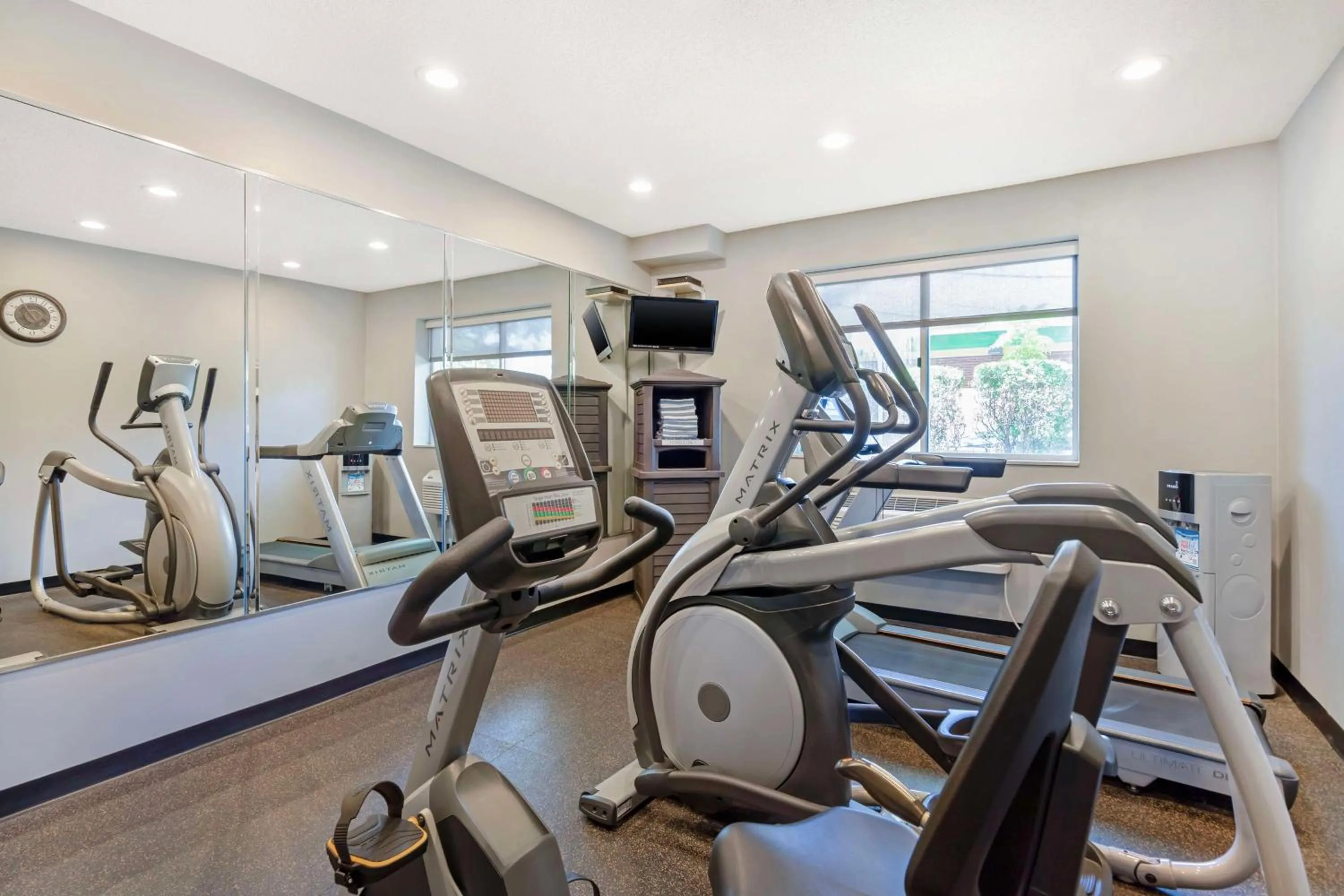 Fitness centre/facilities in Best Western Des Plaines O'Hare