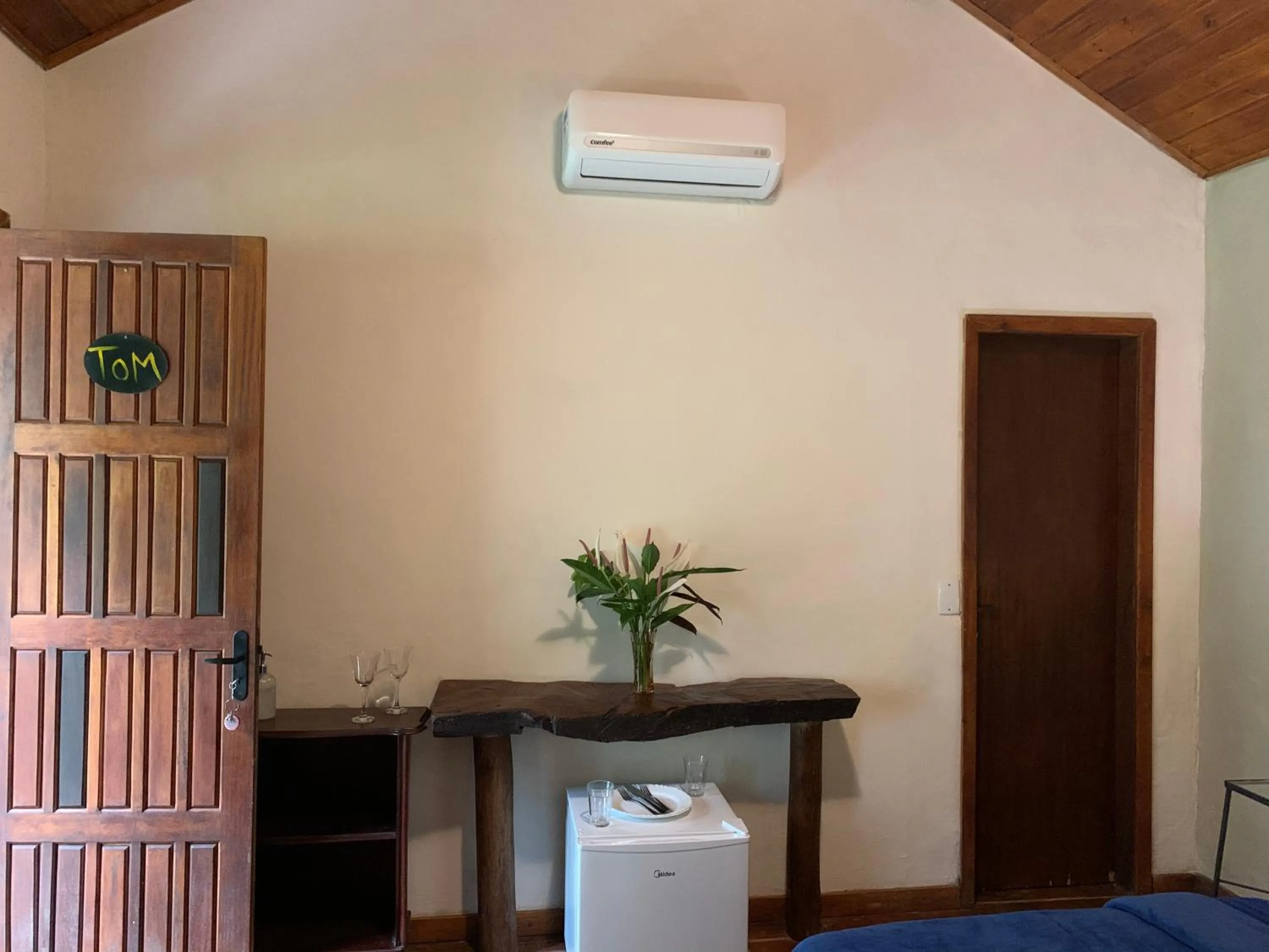 Photo of the whole room, Bed in Pousada Sítio Itaúna