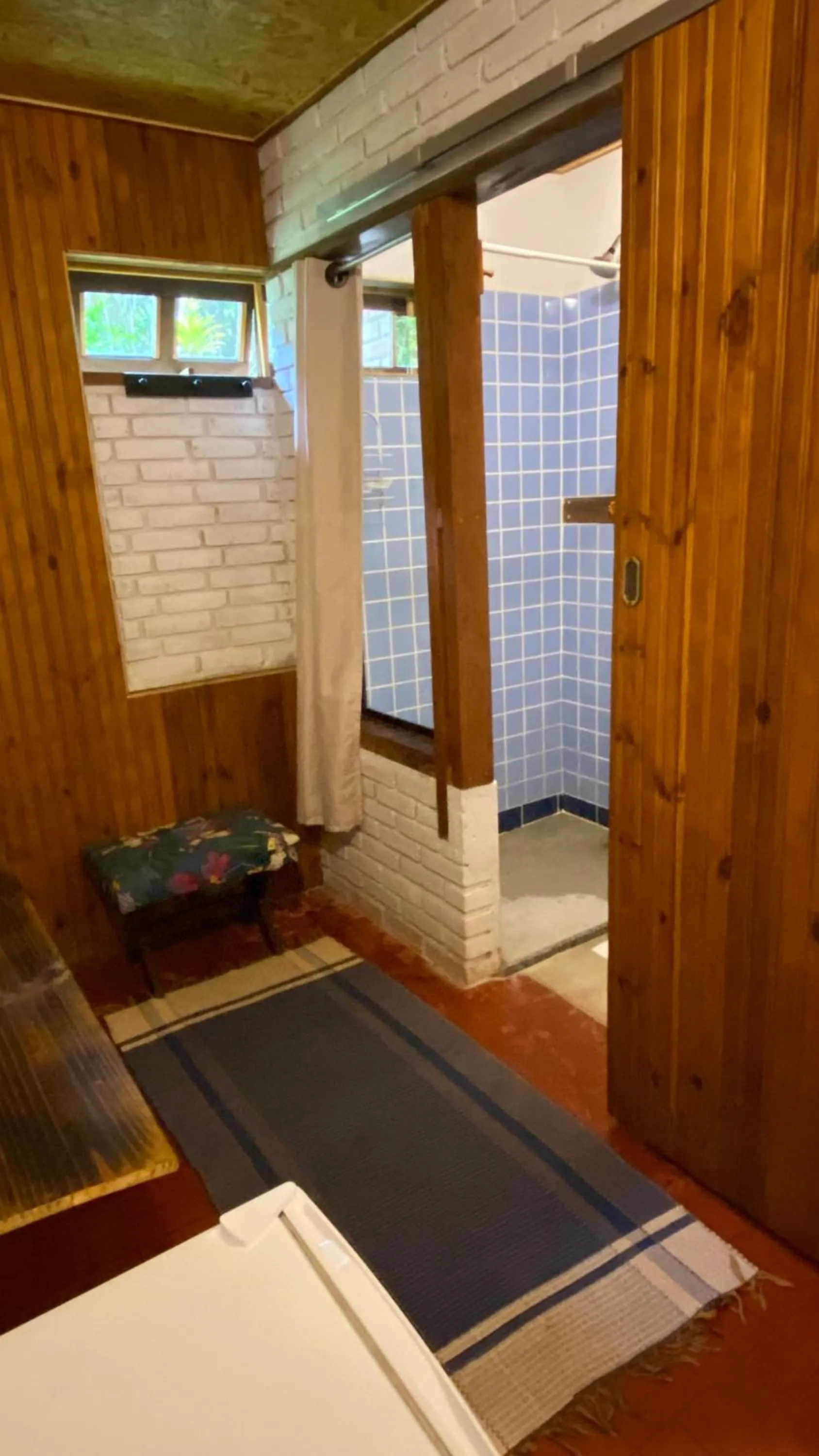Photo of the whole room, Bed in Pousada Sítio Itaúna