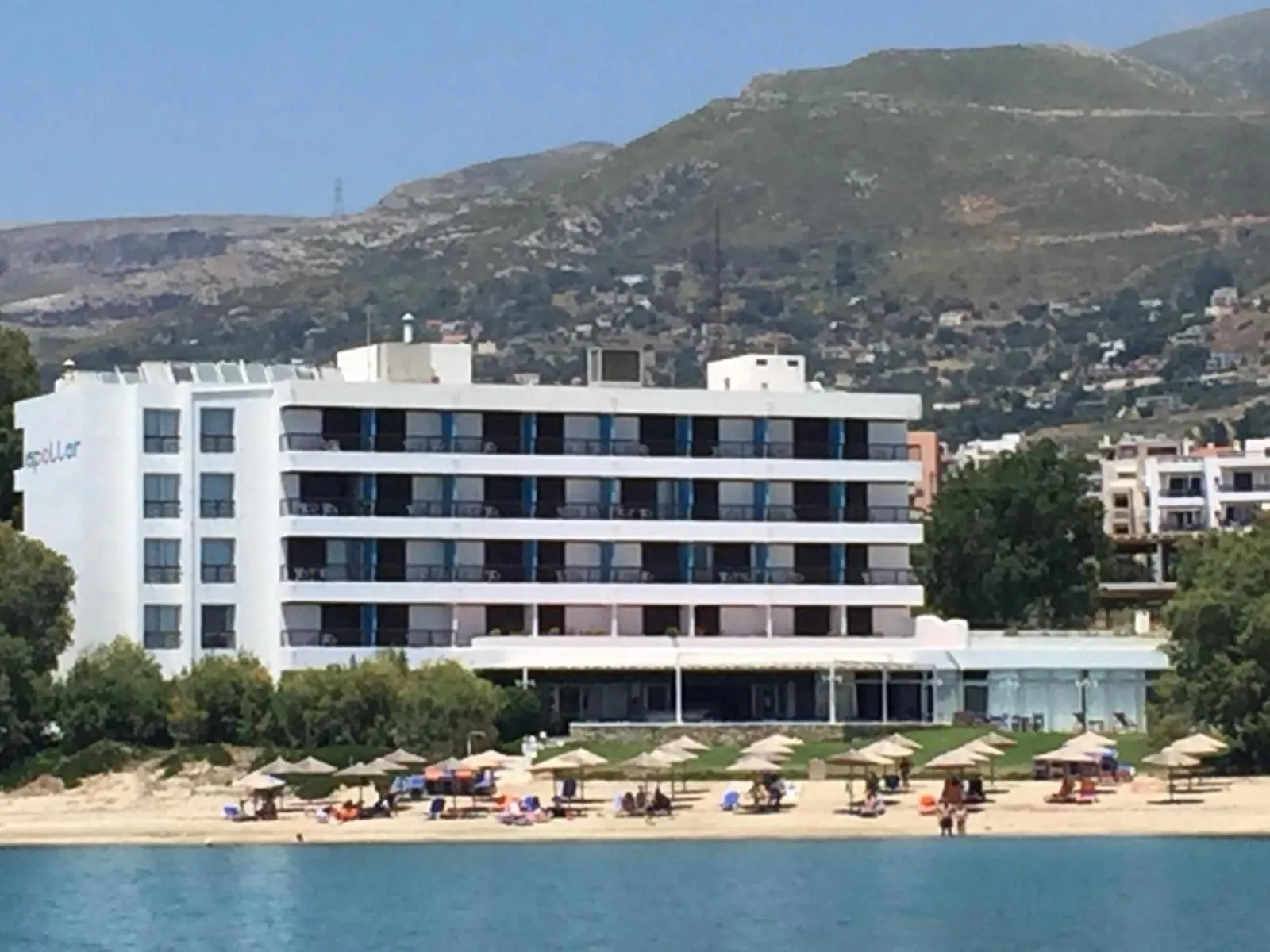 Apollon Suites