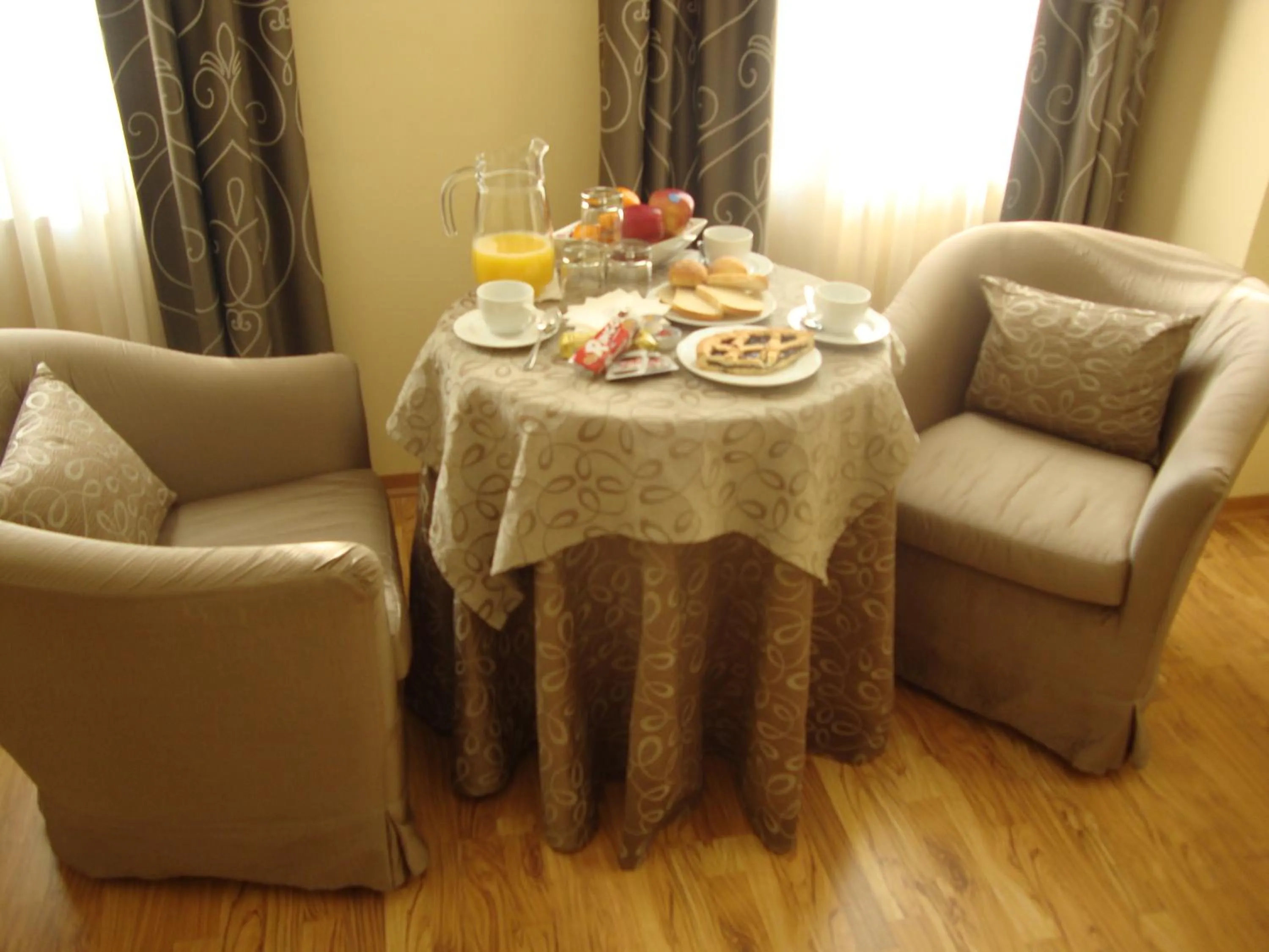 Seating area in Hotel Villa Cinzia