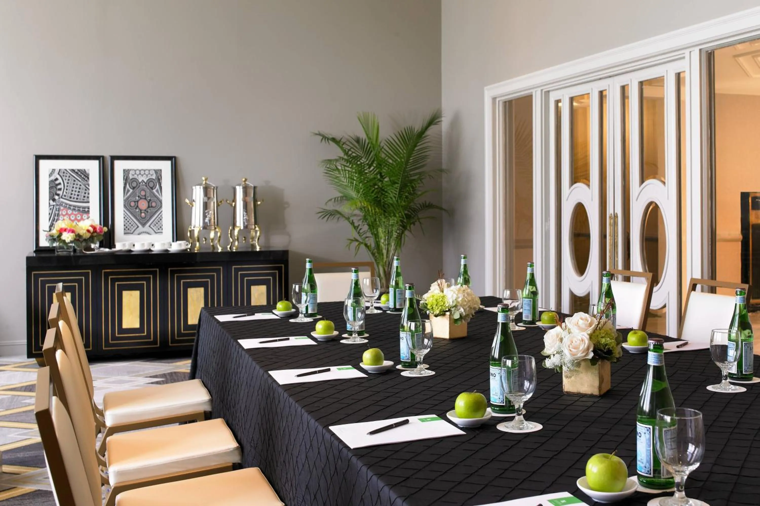 Meeting/conference room in The St. Anthony, a Luxury Collection Hotel, San Antonio