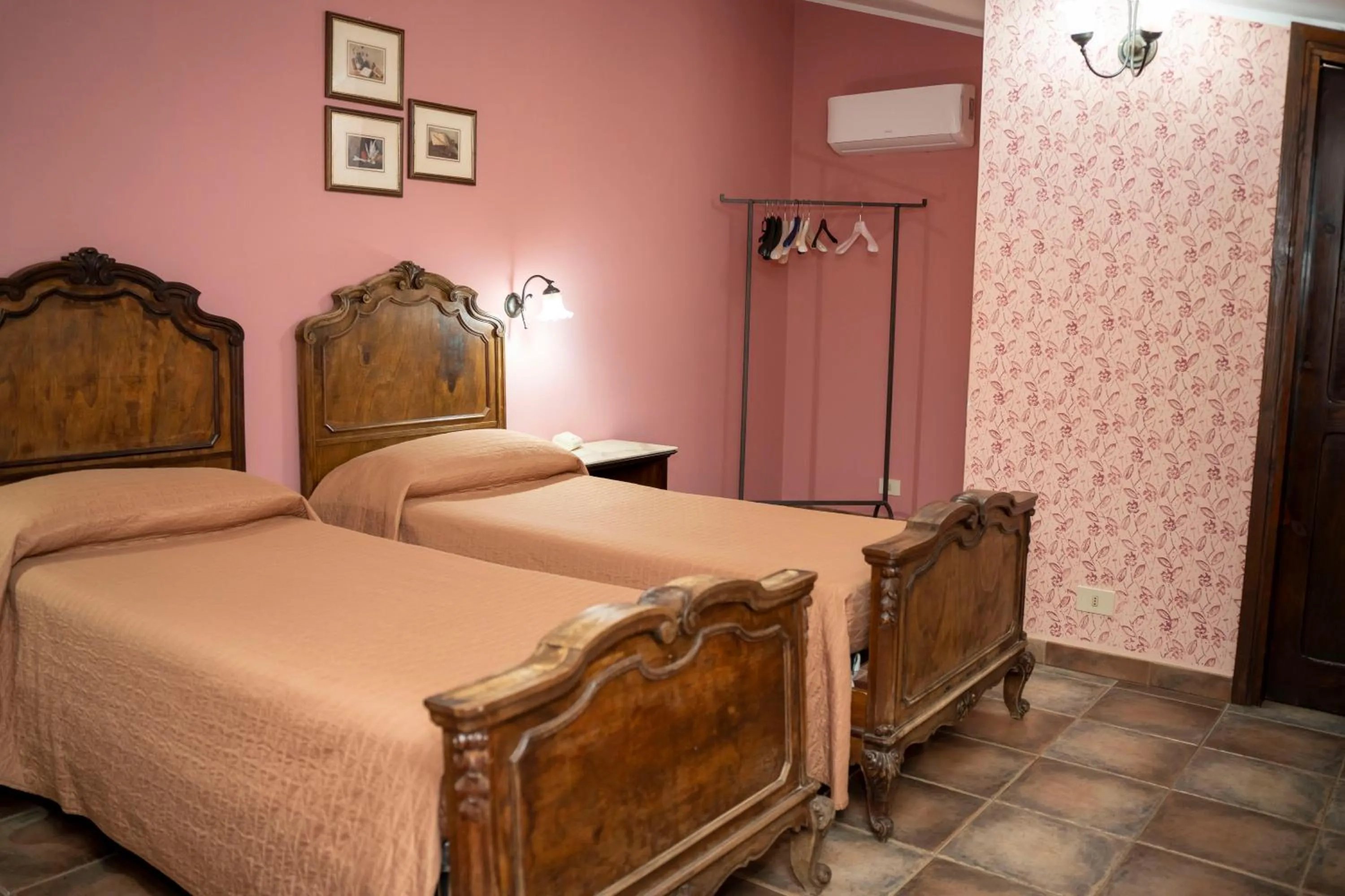 Bedroom, Bed in Casale Villa Rainò