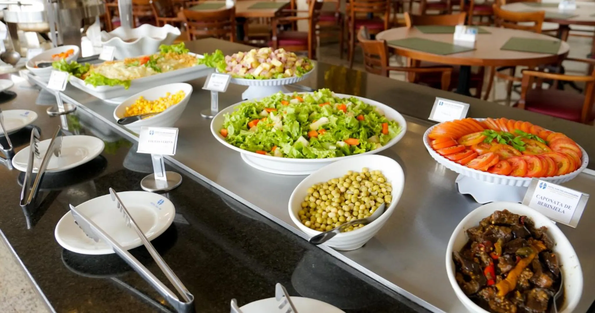 Food in Hotel Dan Inn Campinas Anhanguera - By Nacional Inn