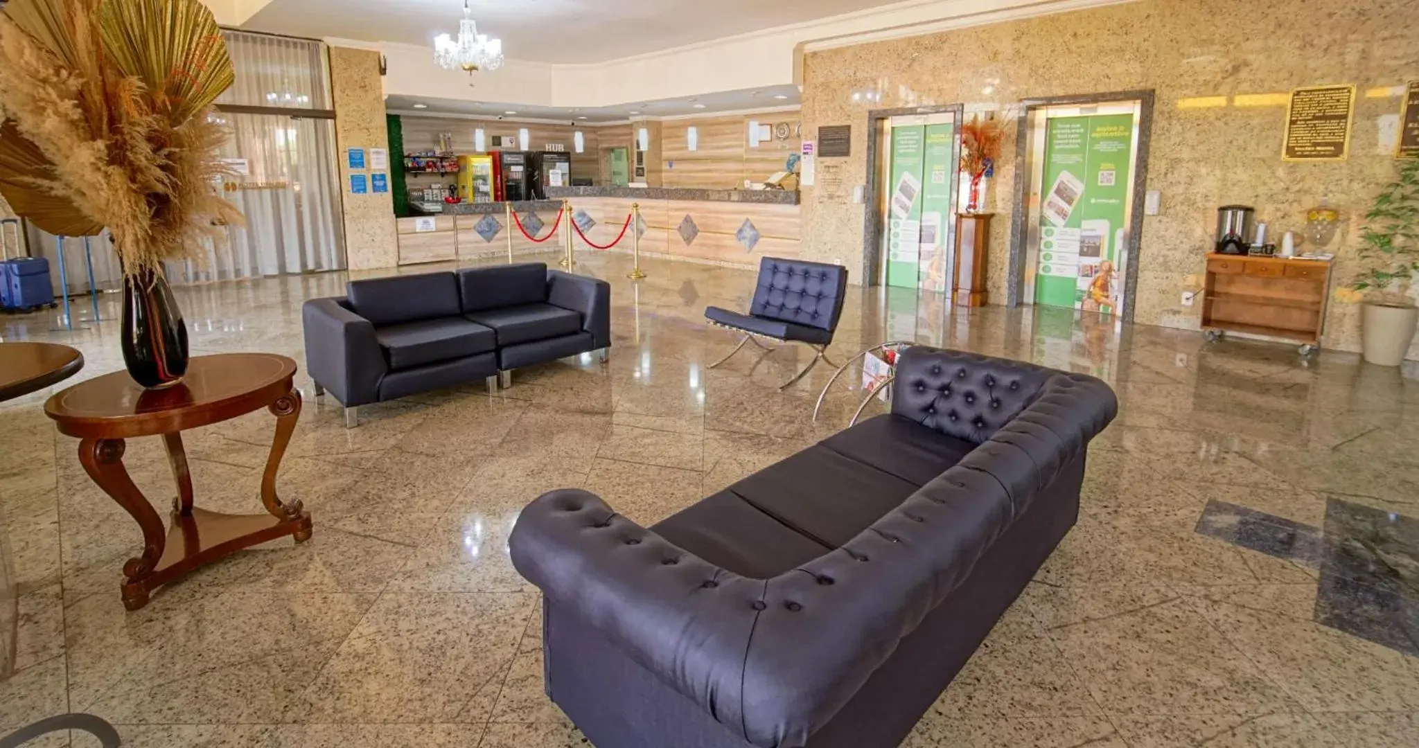 Lobby or reception in Hotel Dan Inn Campinas Anhanguera - By Nacional Inn Lobby or reception in Hotel Dan Inn Campinas Anhanguera - By Nacional Inn