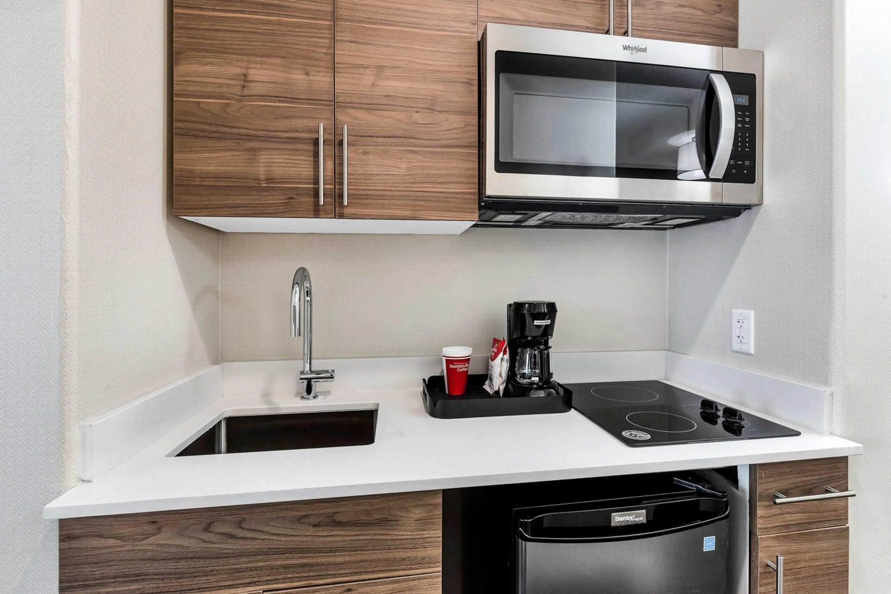 Kitchen or kitchenette in Sandman Hotel Grande Prairie