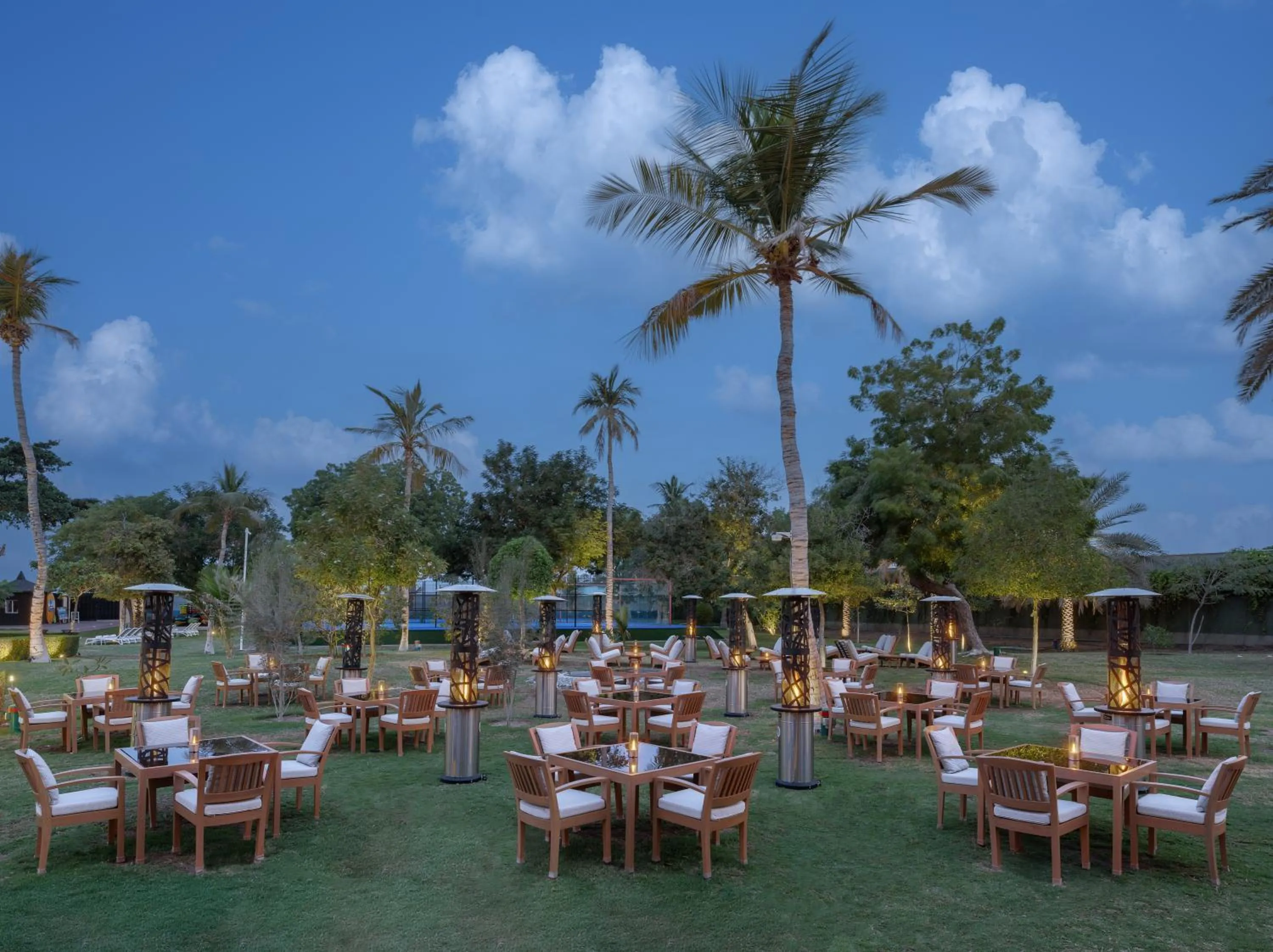 Restaurant/places to eat in InterContinental Muscat by IHG