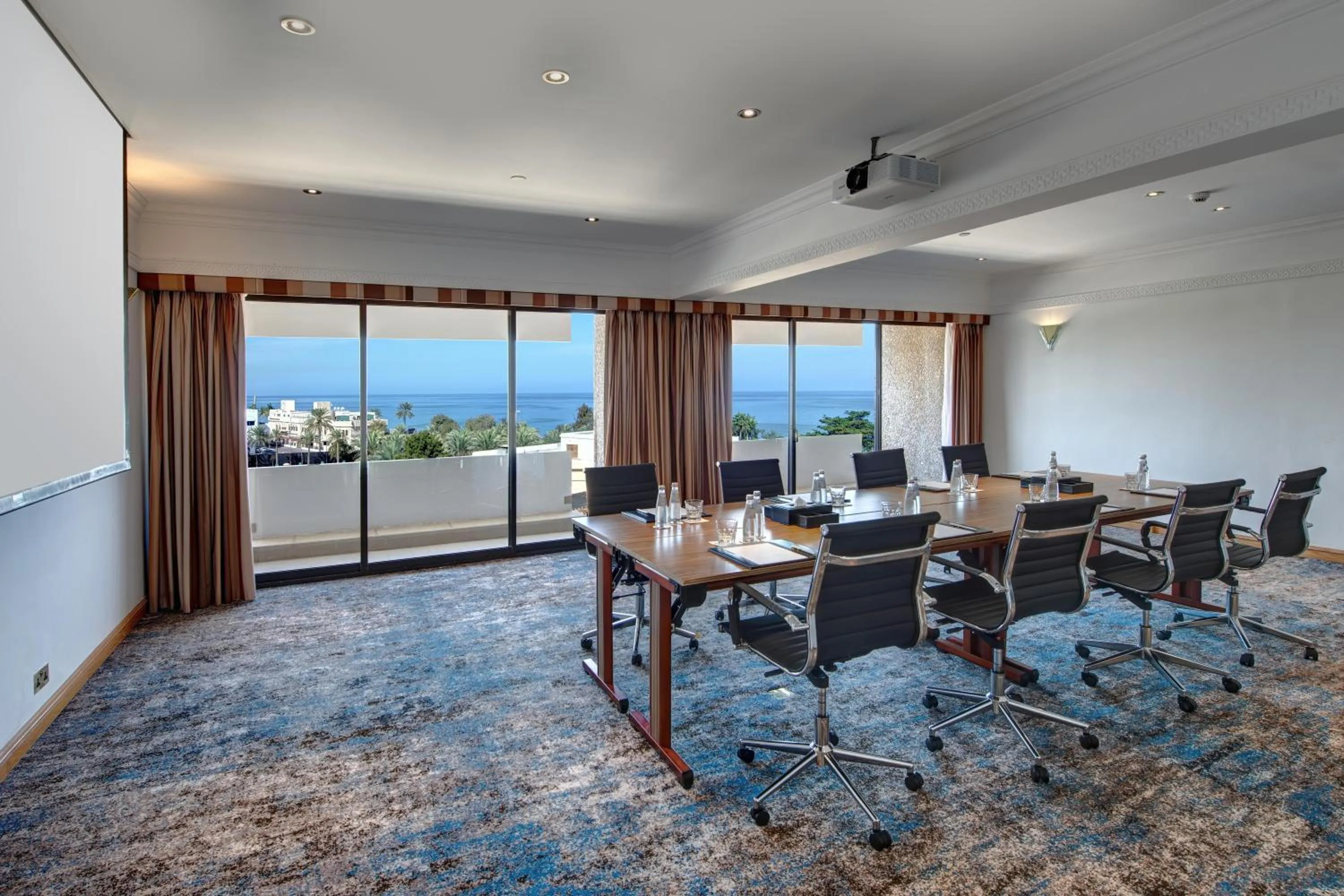 Meeting/conference room in InterContinental Muscat by IHG
